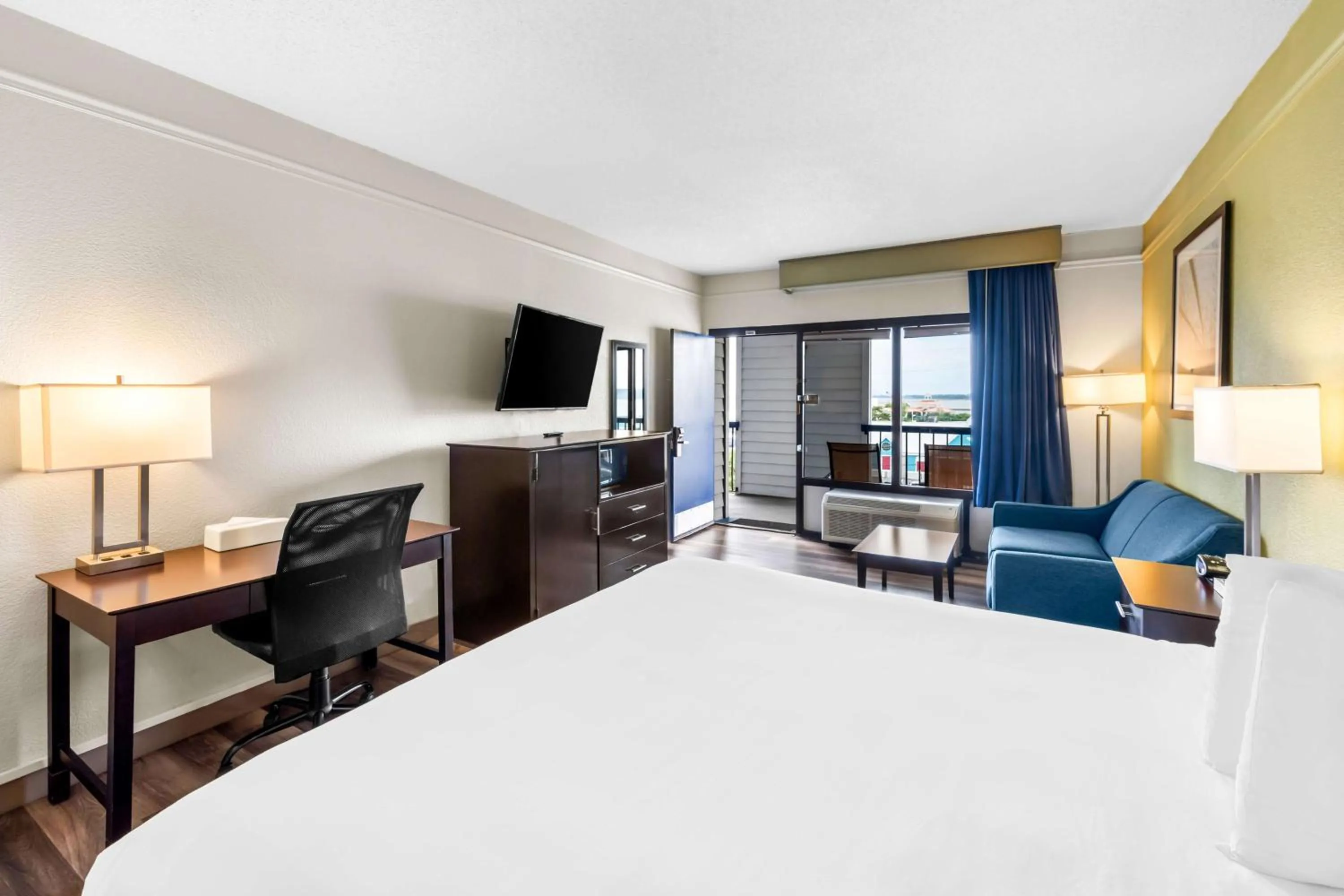 Bedroom, Bed in Best Western Kent Narrows Inn