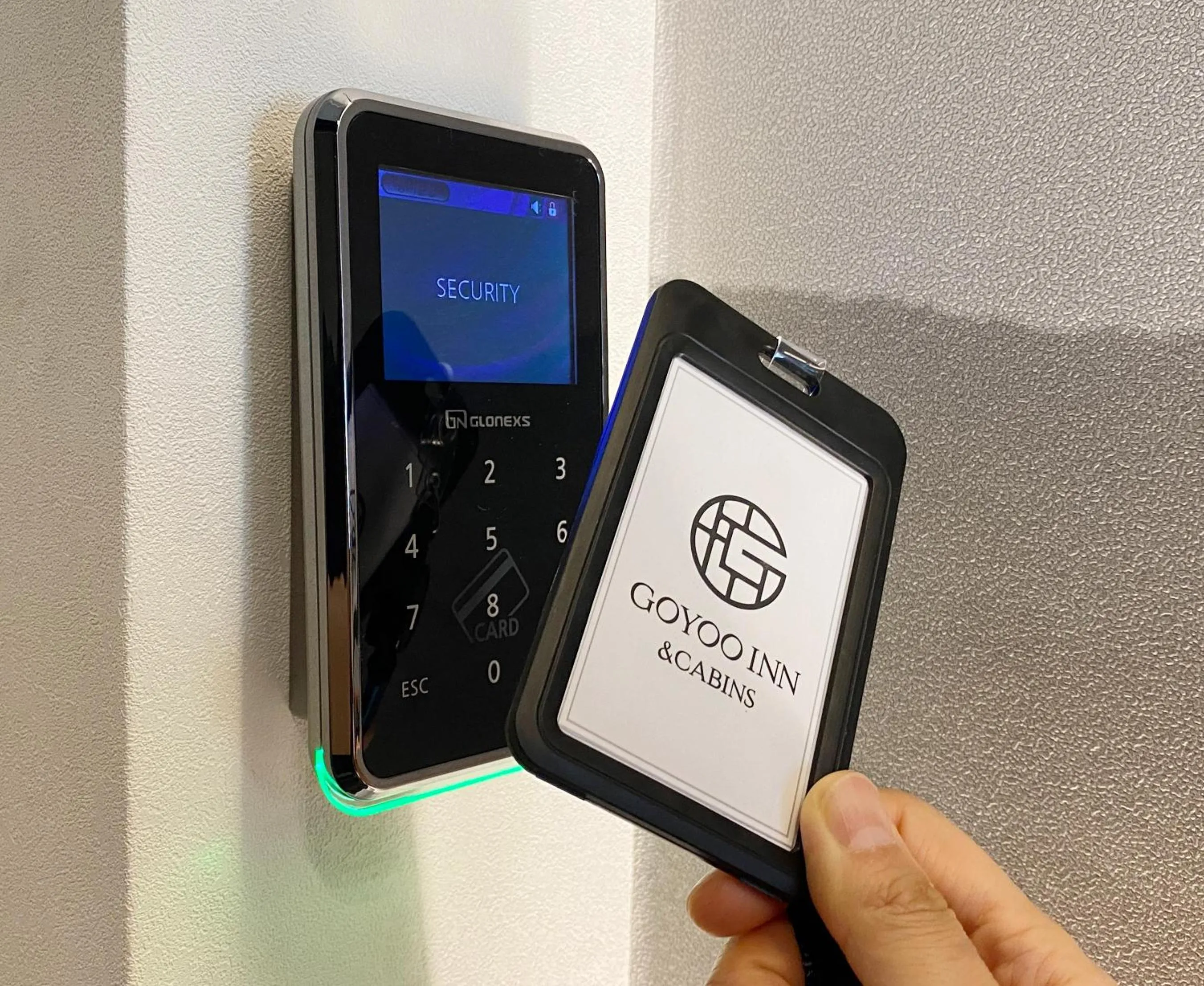 Text overlay in GOYOO INN & cabins