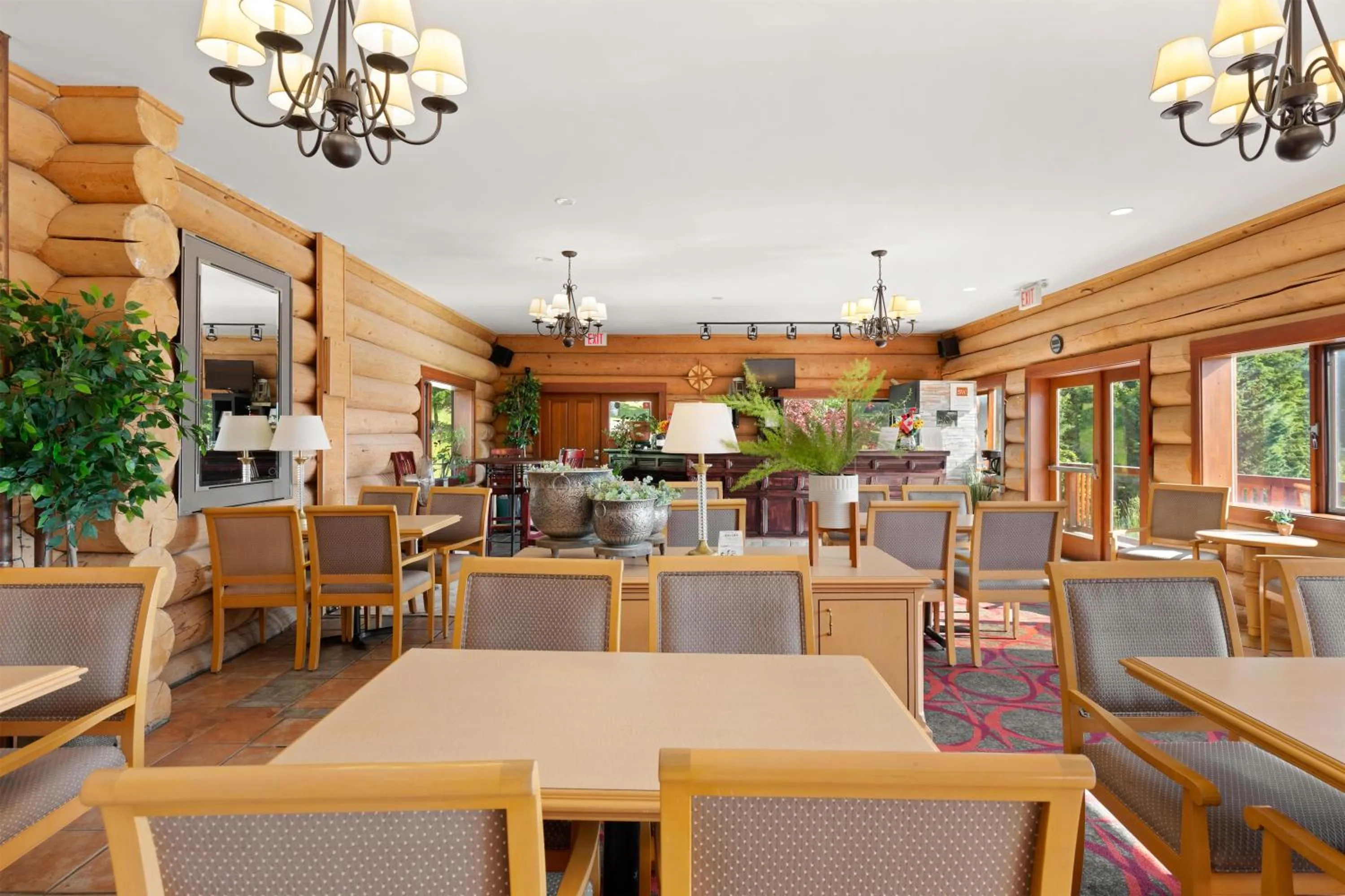 Lobby or reception in Kootenay Lakeview Resort BW Signature Collection