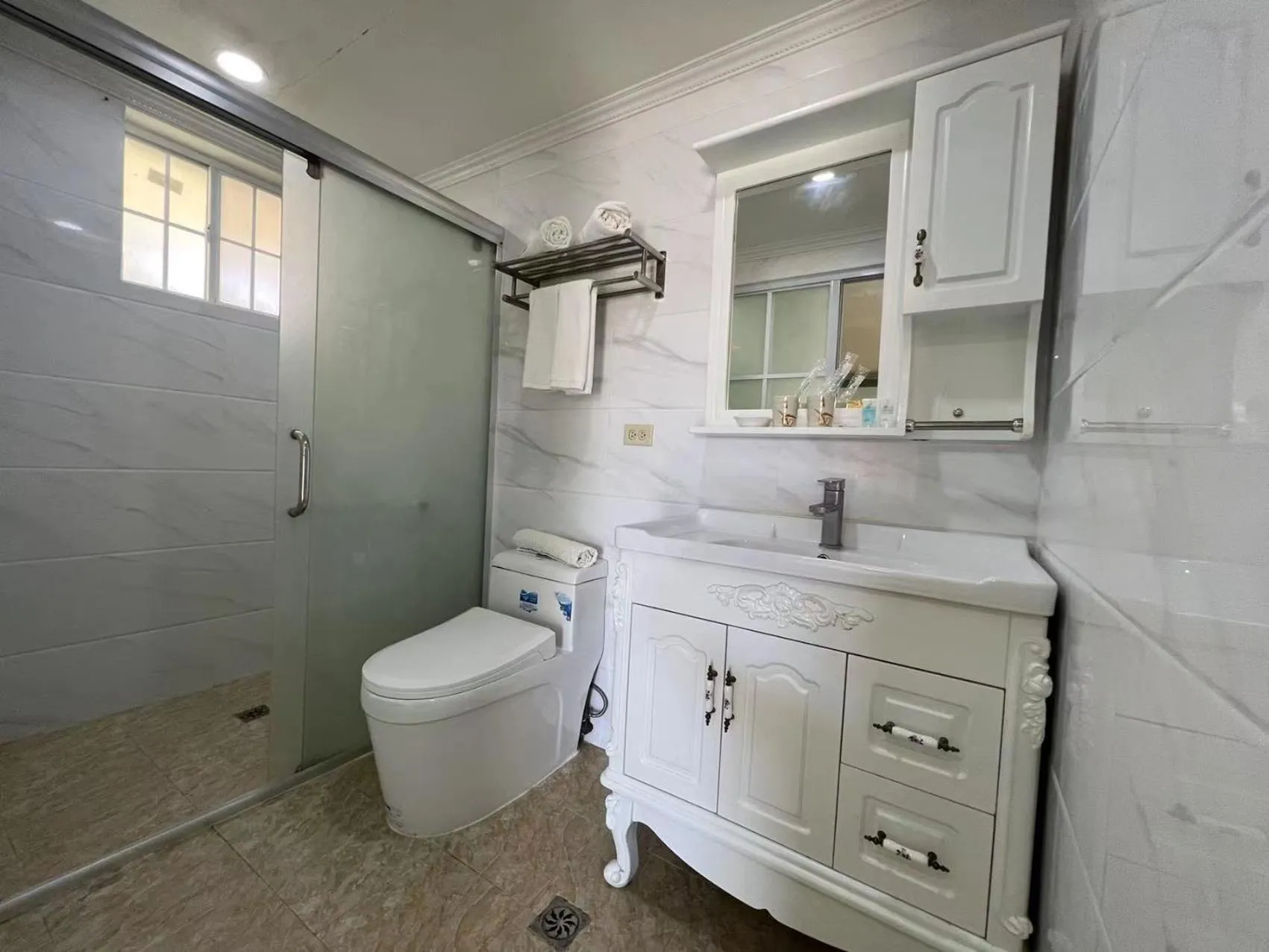 Bathroom in Beach Garden Hotel