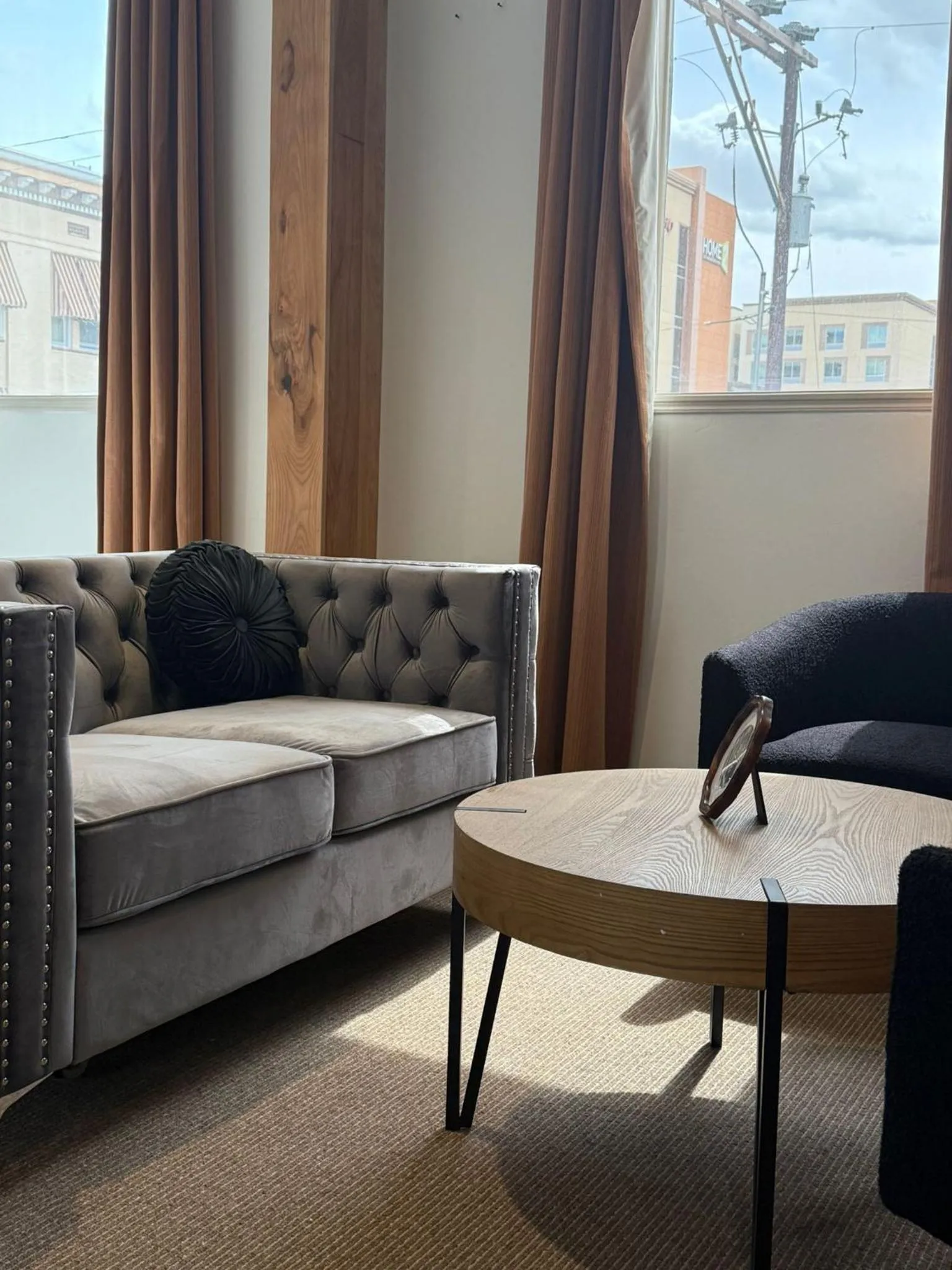 Living room in Unicorn Zebra