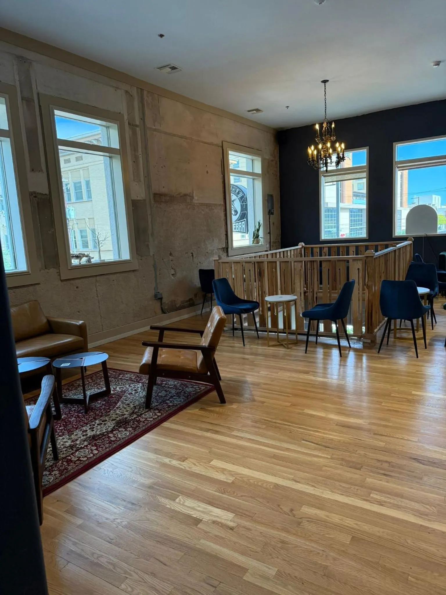 Seating area in Unicorn Zebra