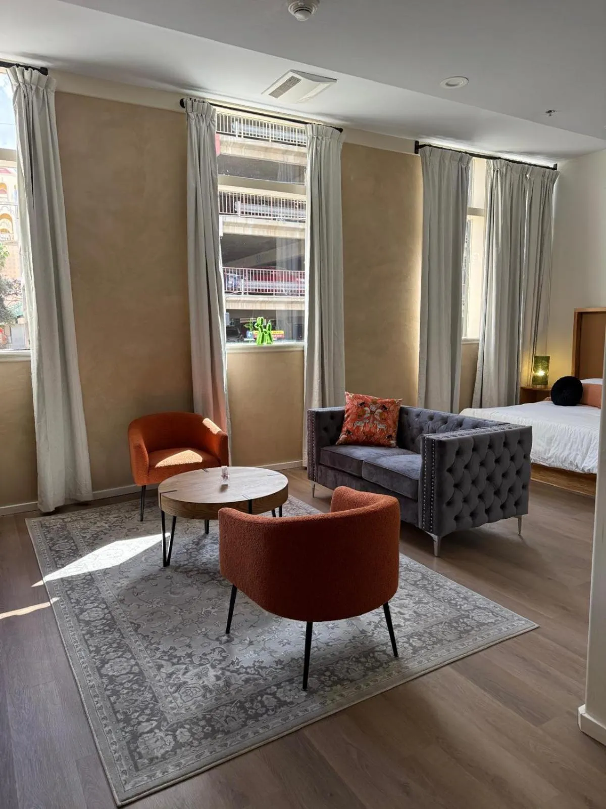 Seating area in Unicorn Zebra