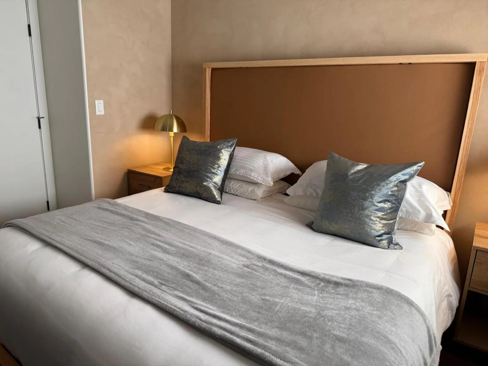 Bed in Unicorn Zebra