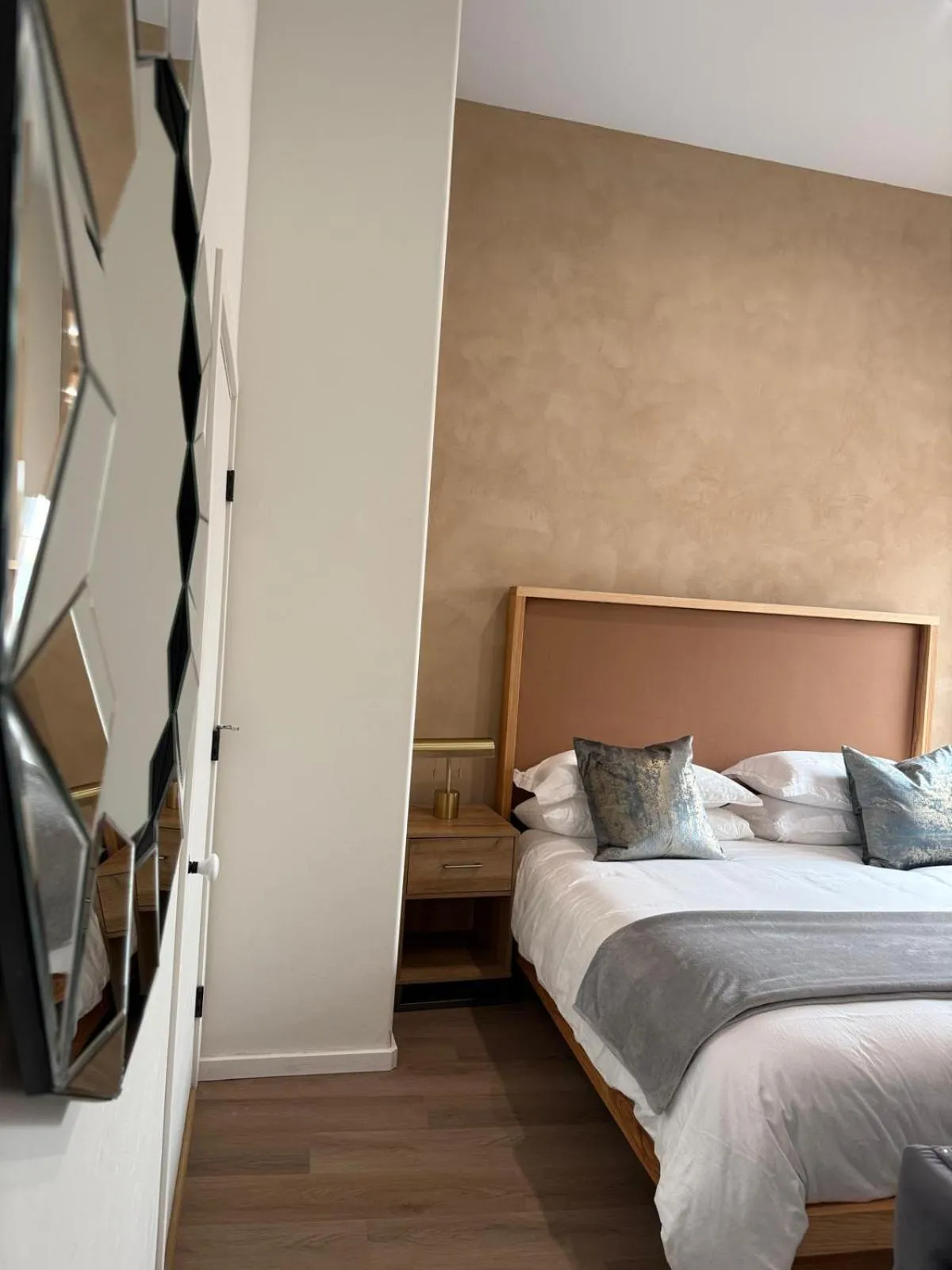 Bed in Unicorn Zebra