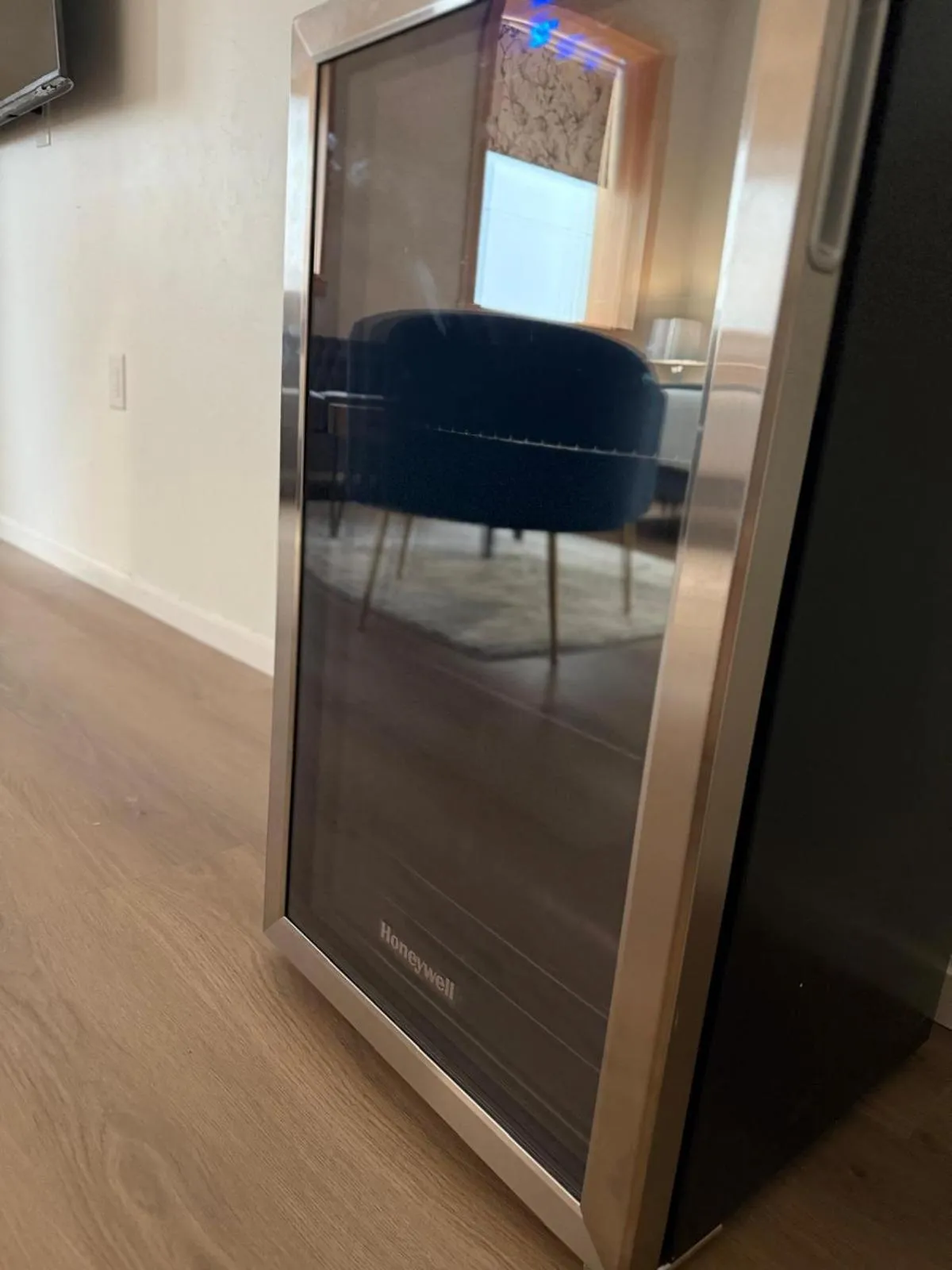 minibar in Unicorn Zebra