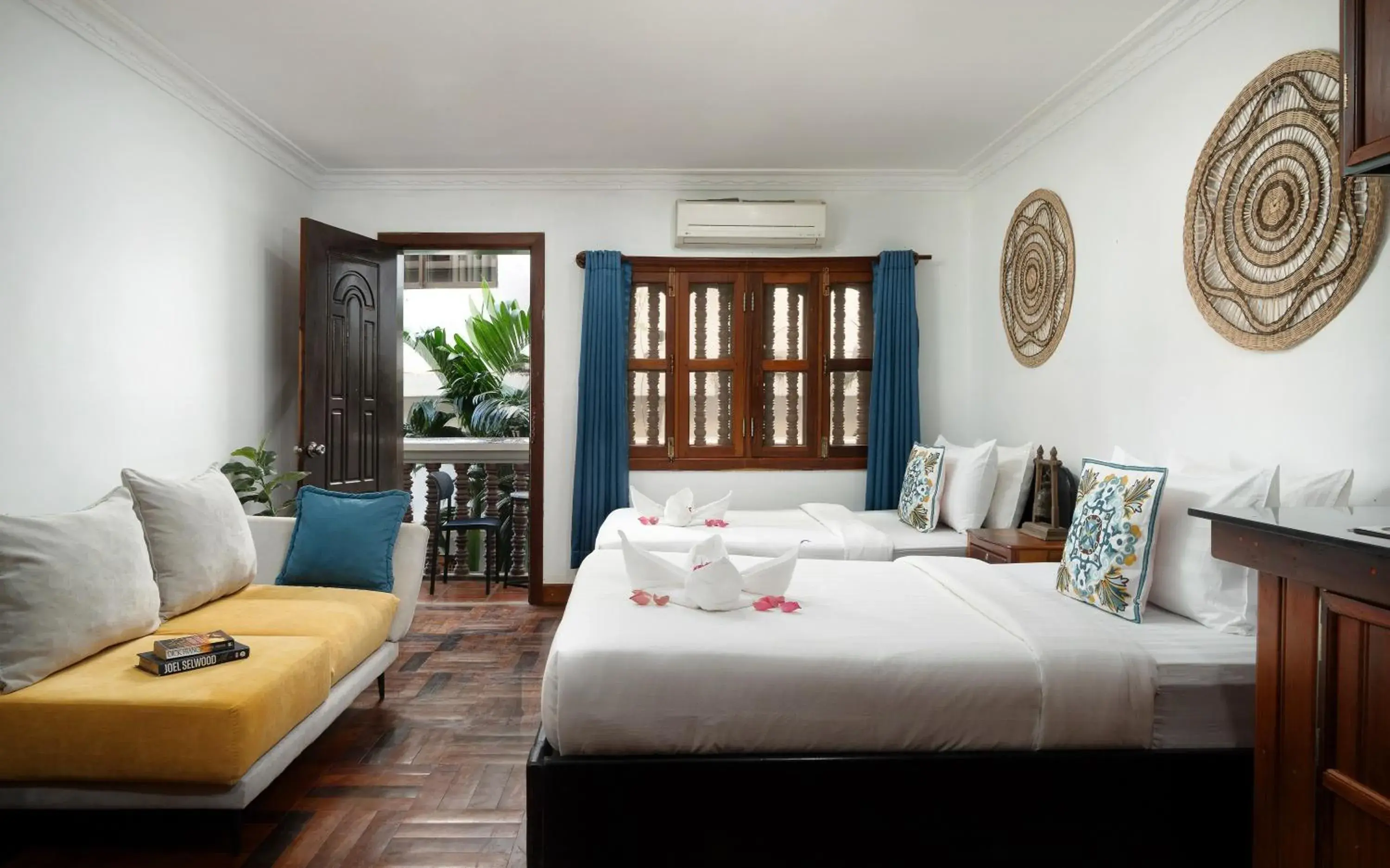 Bed in Siem Reap Center Hotel Bed in Siem Reap Center Hotel