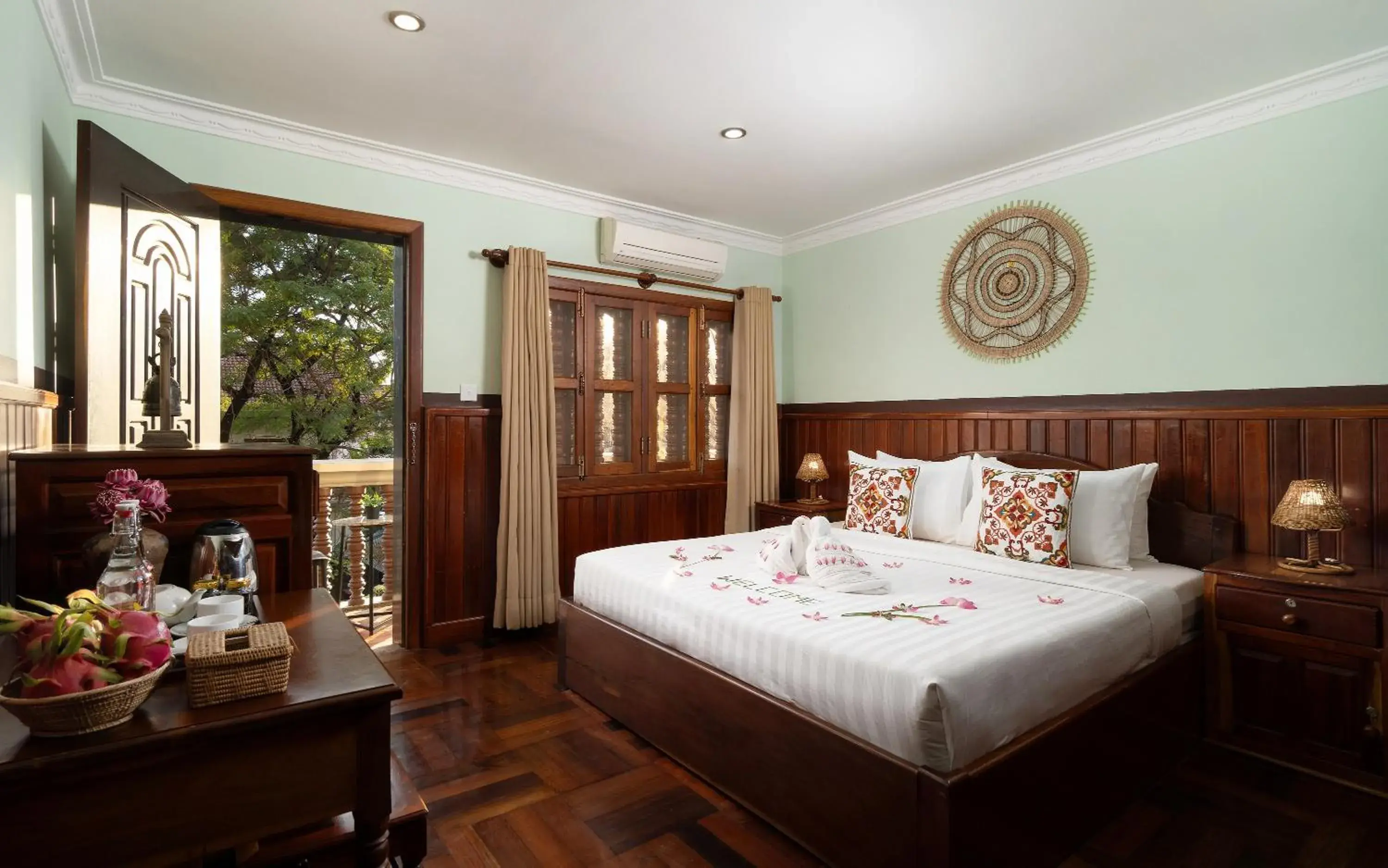 Bed in Siem Reap Center Hotel Bed in Siem Reap Center Hotel