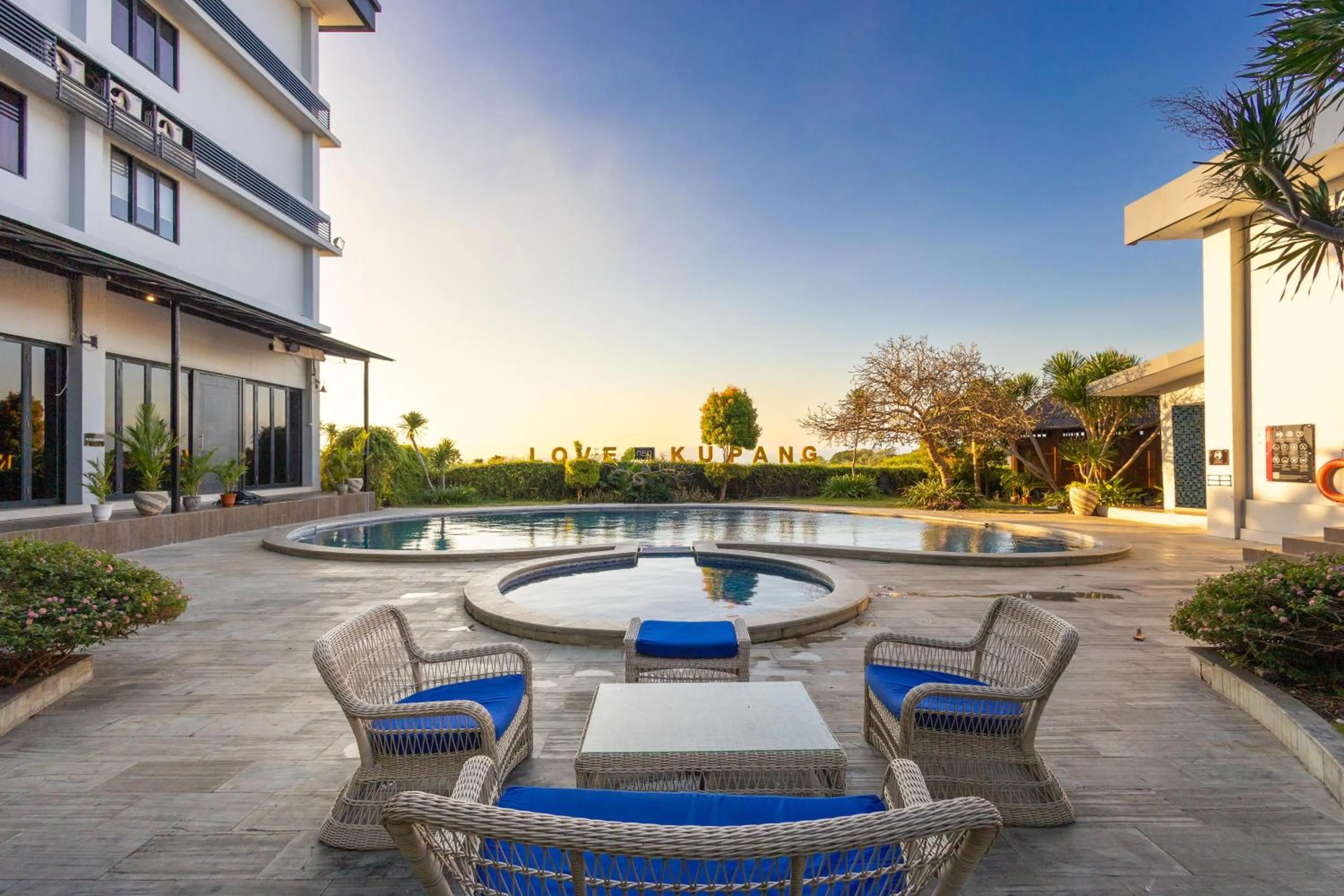 Swimming pool in Neo Eltari Kupang by ASTON