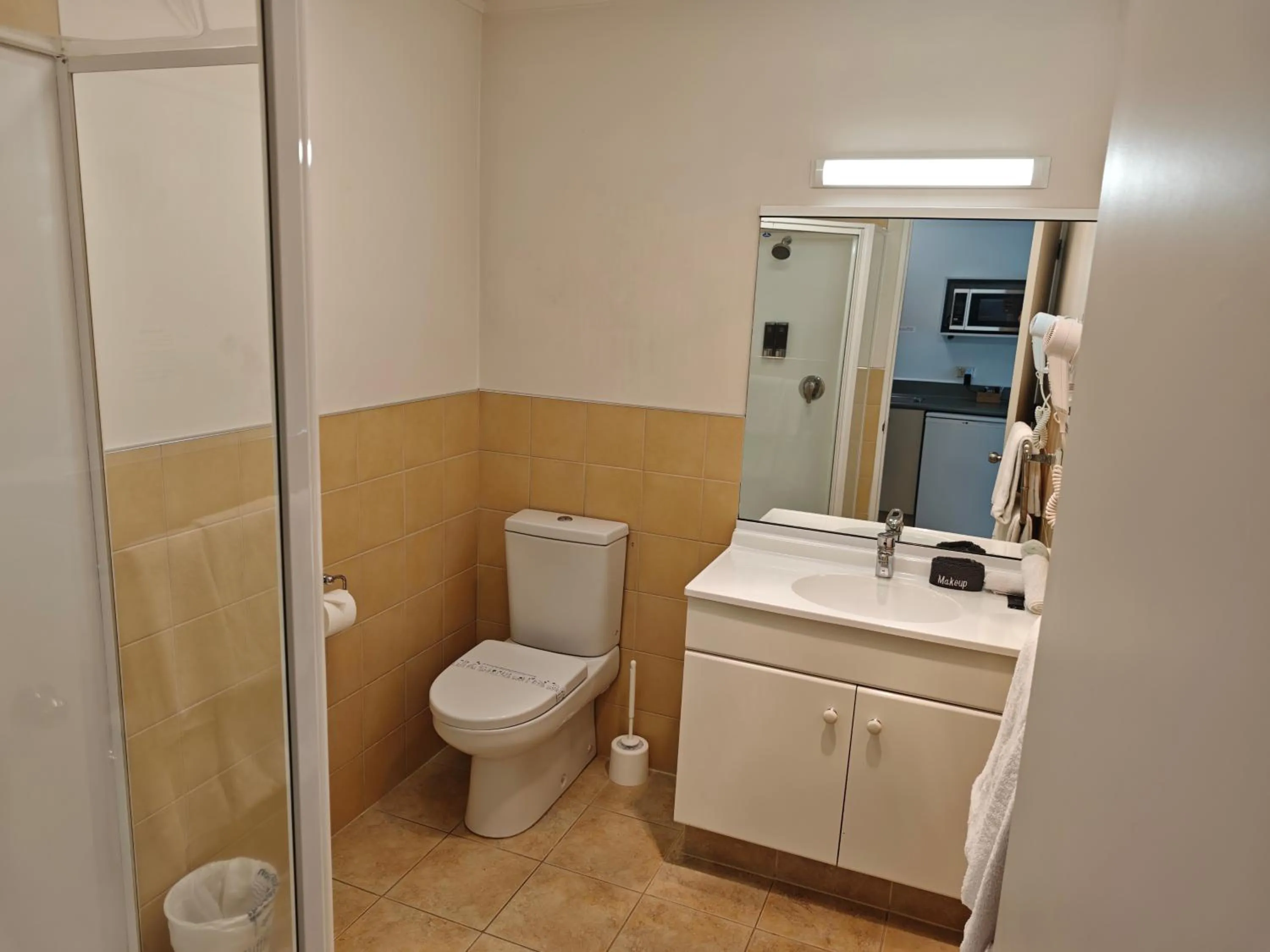 Bathroom in Great Lake Motel Taupo