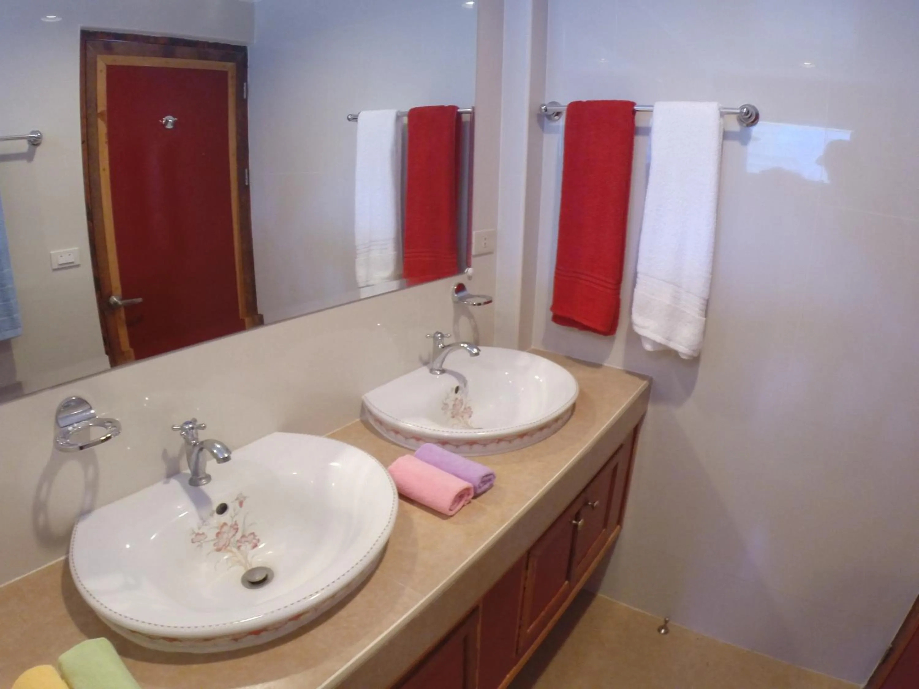 Bathroom in Siargao Sunset Bay Beach Villas