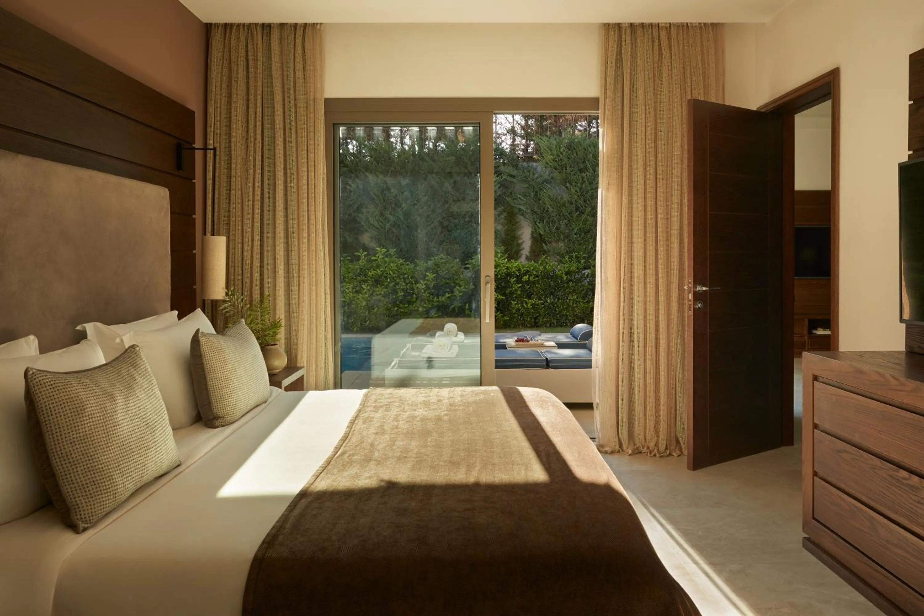 Bedroom, Bed in Mare Ayia Napa