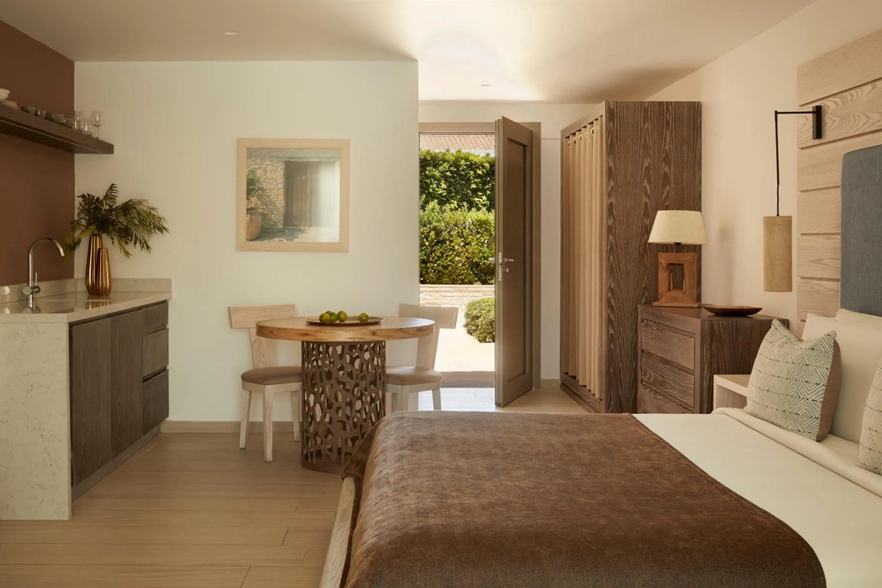 Photo of the whole room, Bed in Mare Ayia Napa