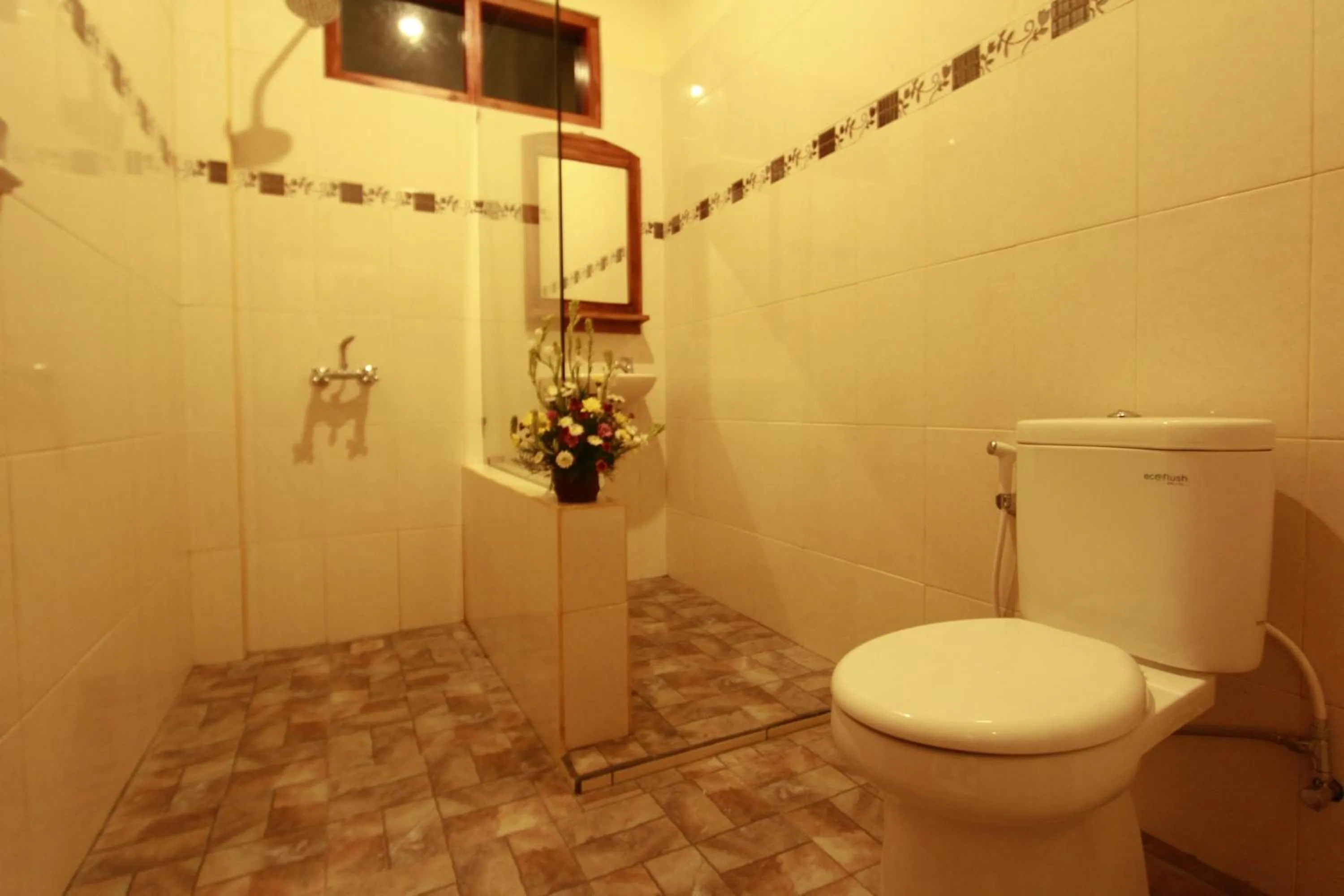Bathroom in Loris Homestay