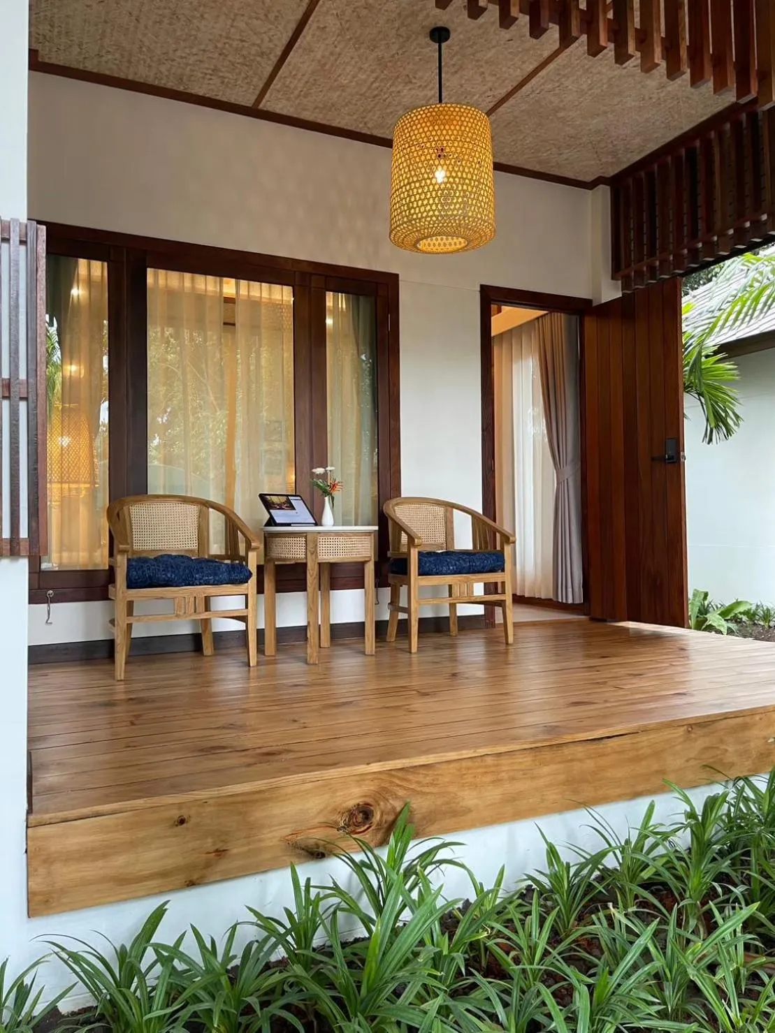 Seating area in Tai Resort