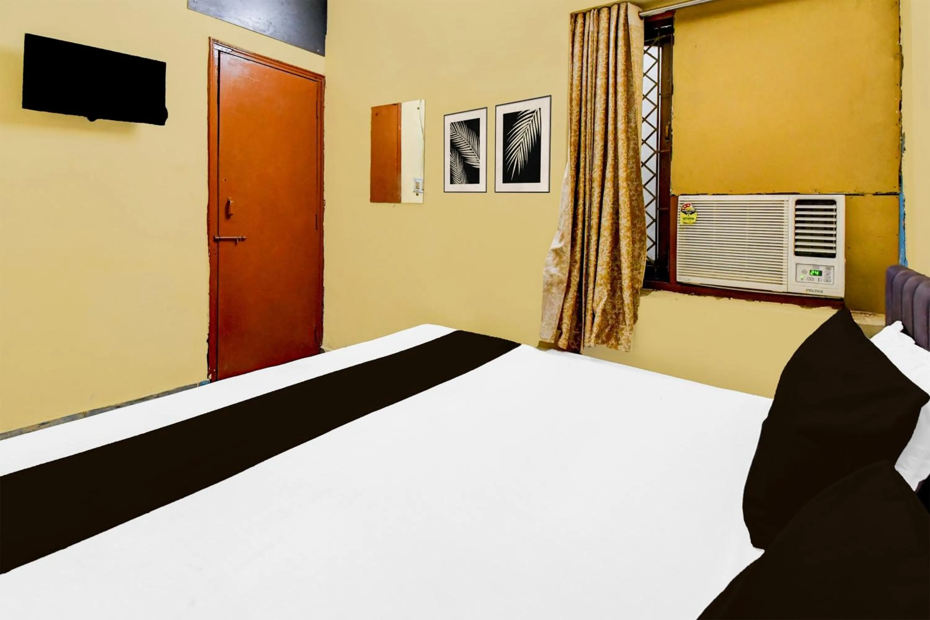 Hotel O Naman Guest House