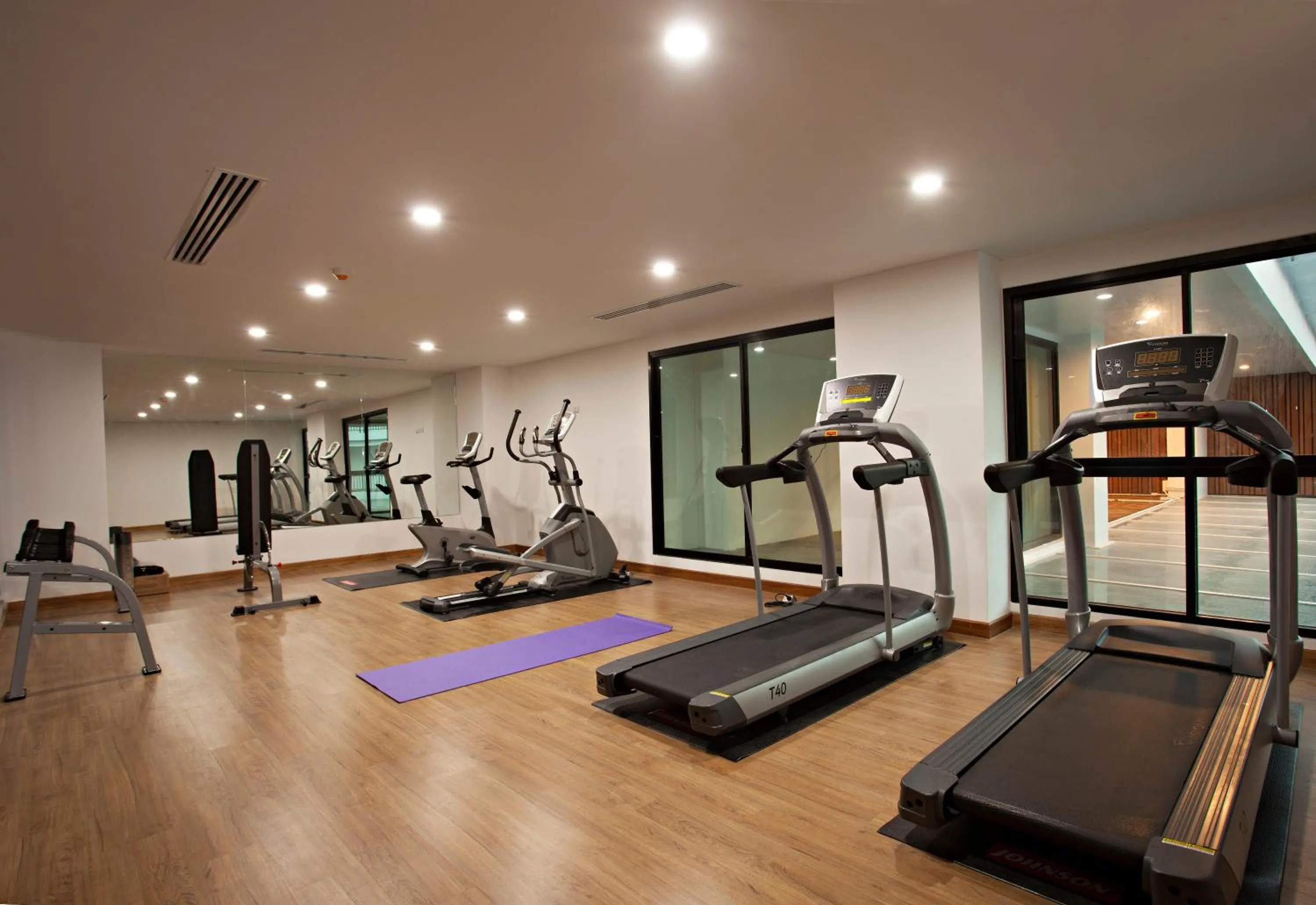 Fitness centre/facilities in Paripas Patong Resort