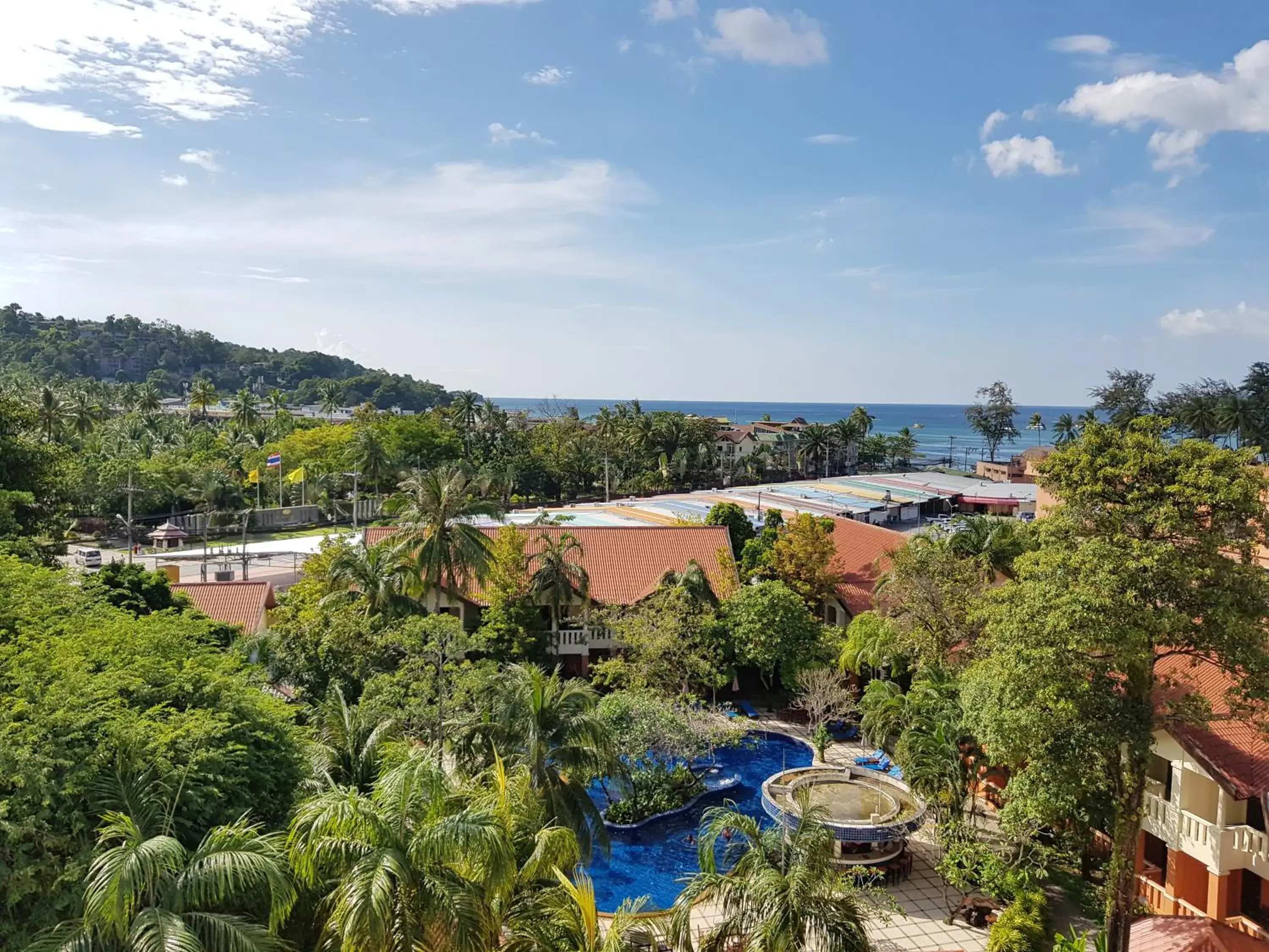 Sea view in Paripas Patong Resort Sea view in Paripas Patong Resort