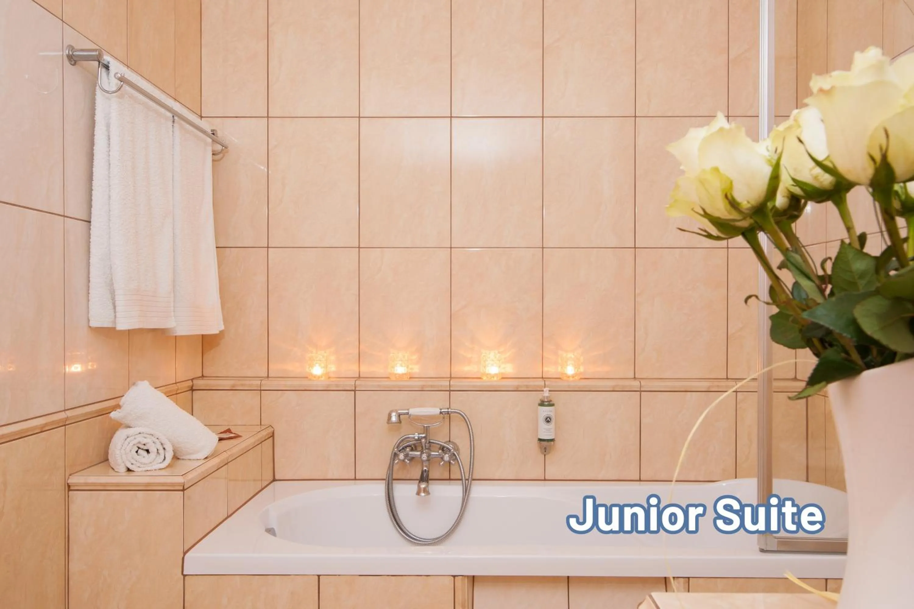 Bathroom in Hotel Awo