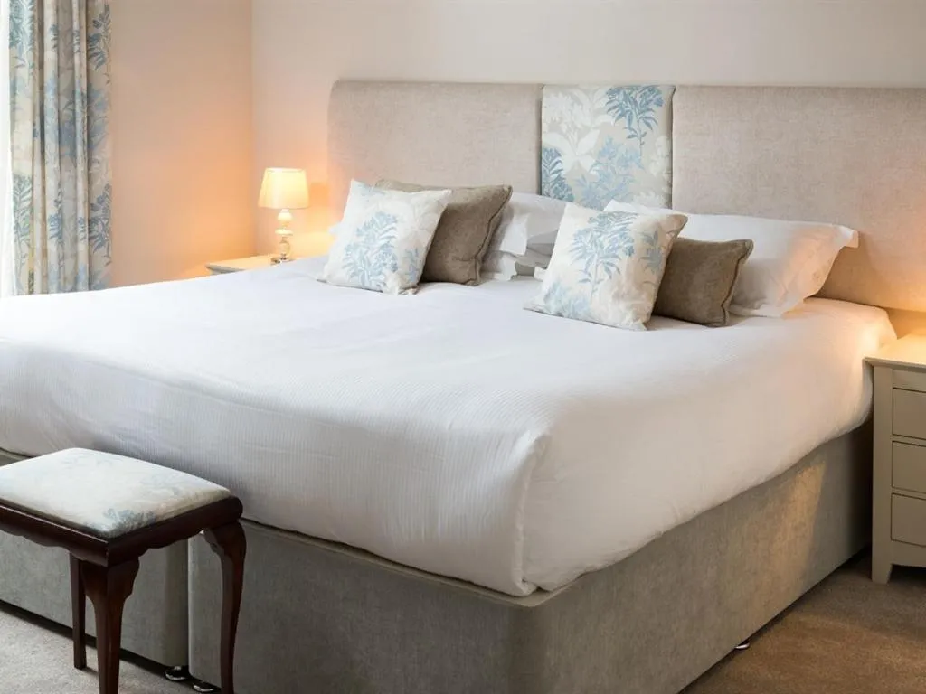 Bedroom in Parkside Hotel