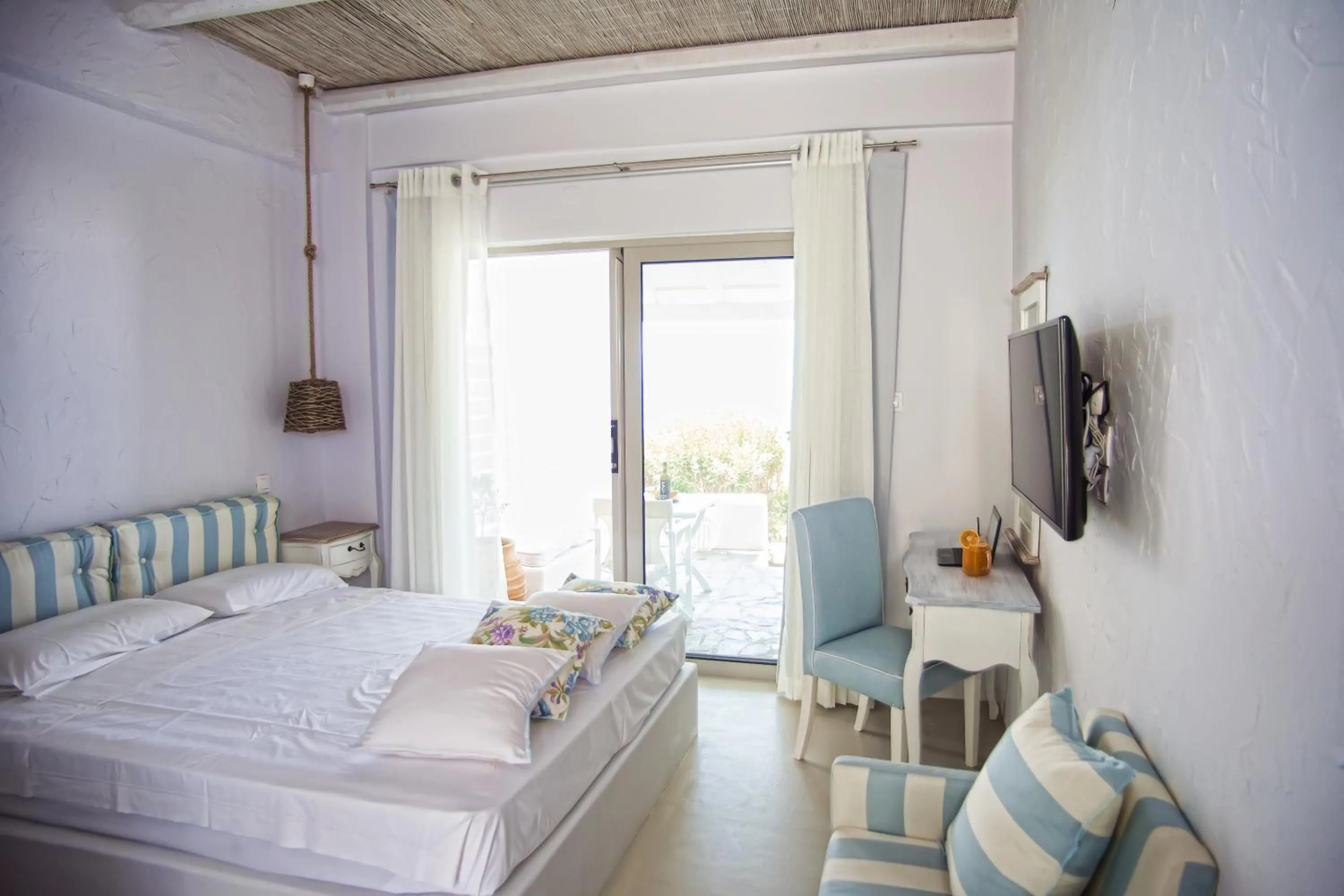 Bedroom, Bed in Artemis Seafront Apartments