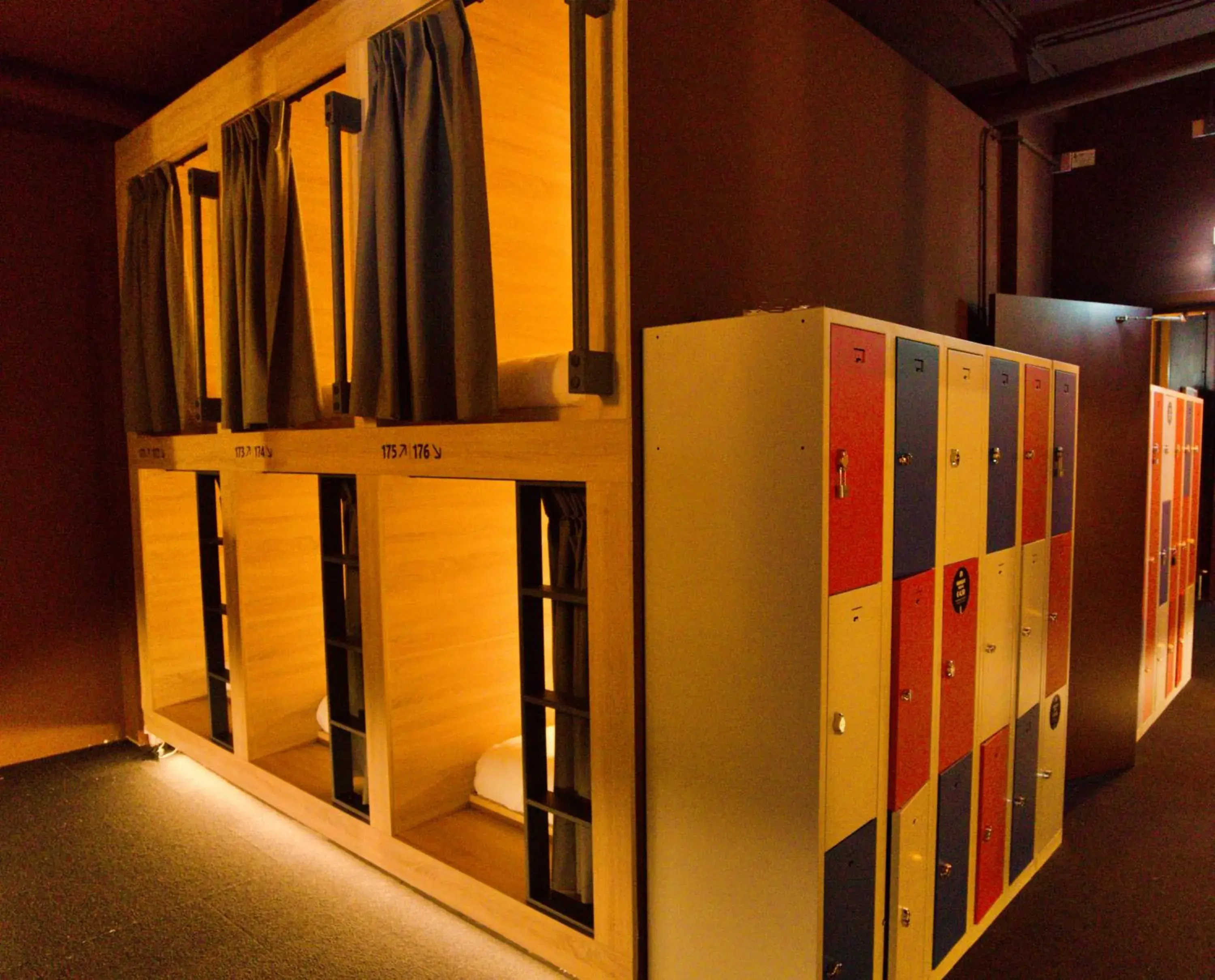 De Lola Podshotel De Lola Podshotel