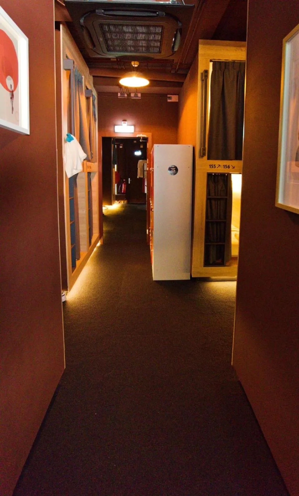 De Lola Podshotel
