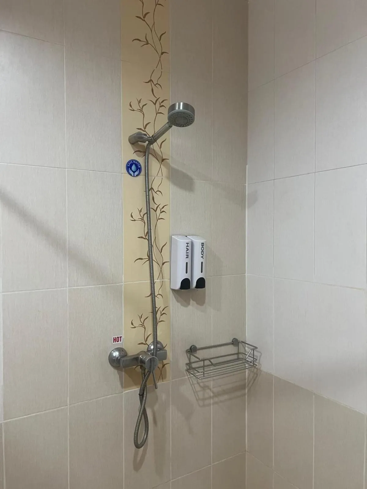 Shower in SK Residence And Restaurant Patong