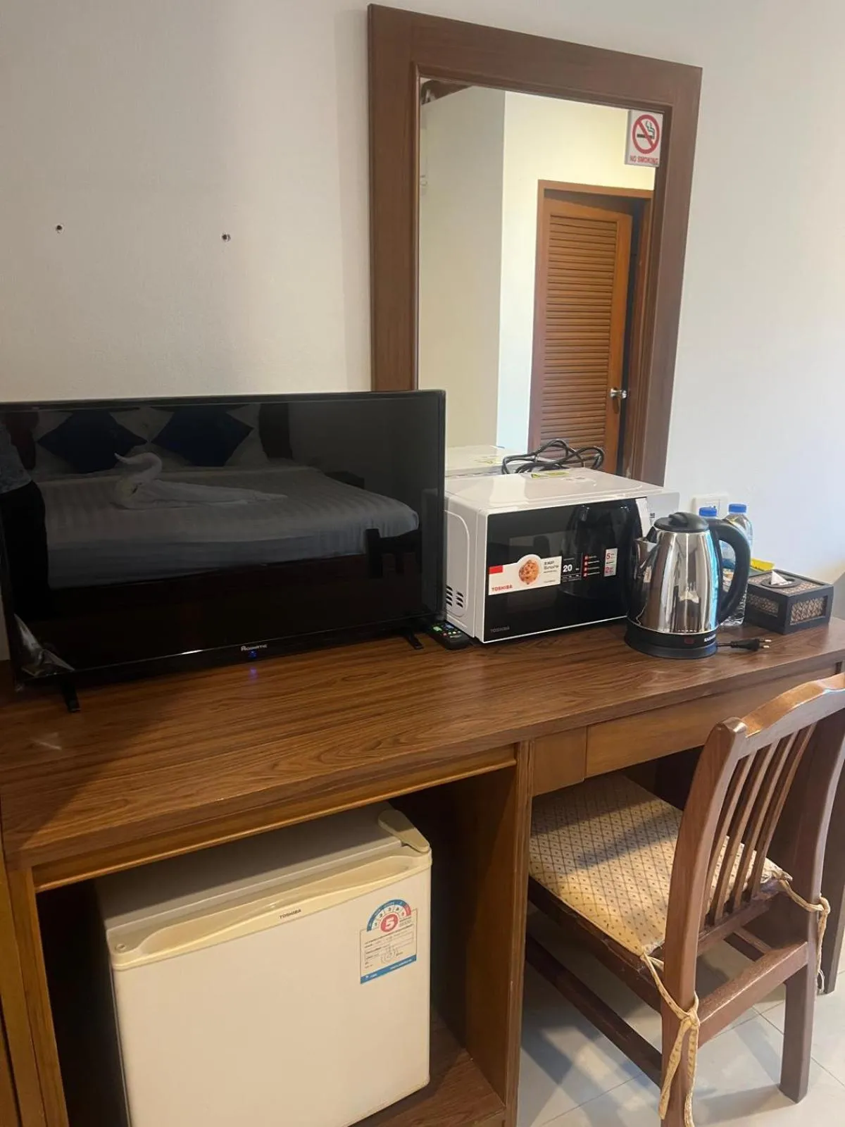 TV and multimedia in SK Residence And Restaurant Patong