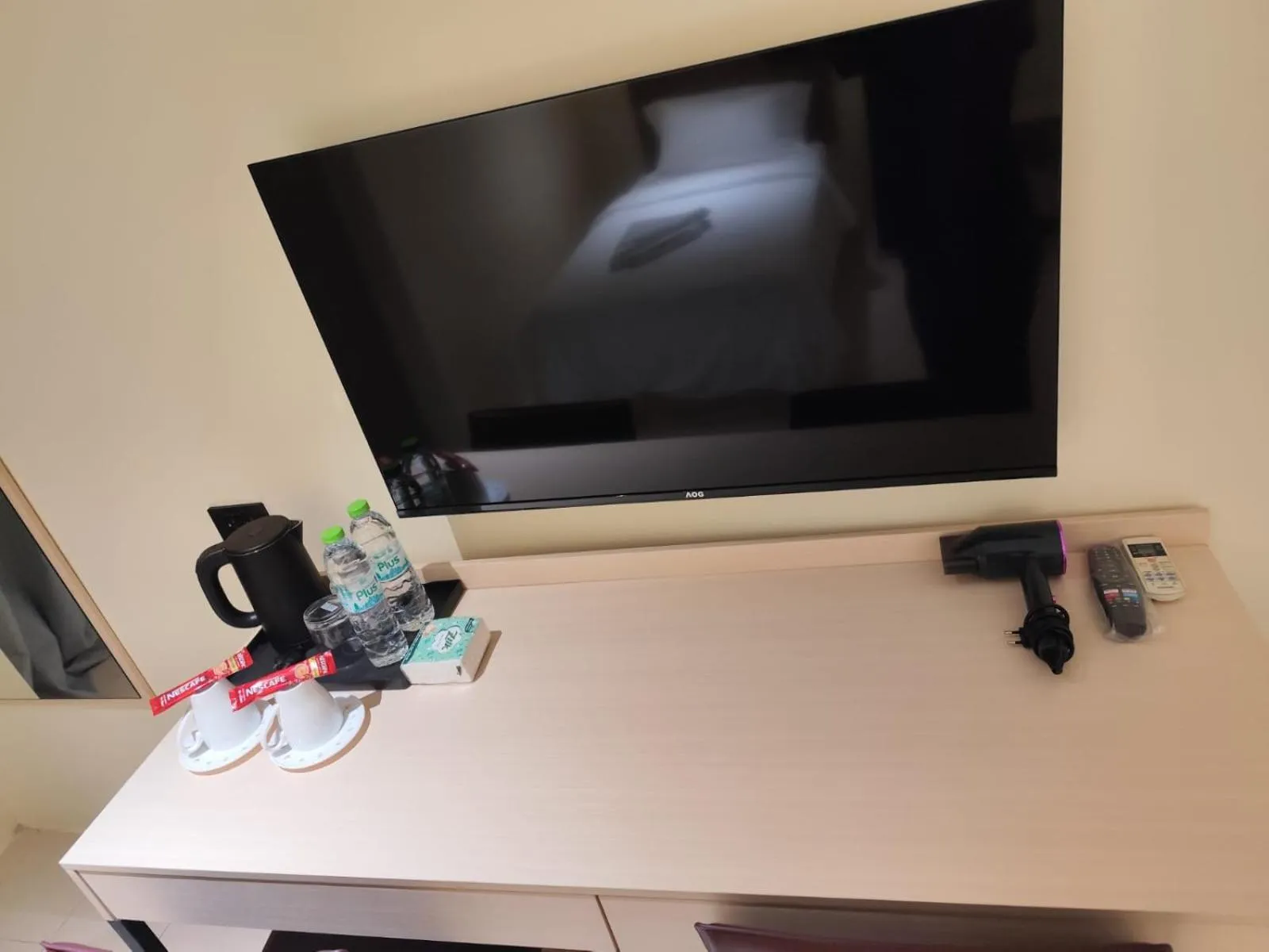 TV and multimedia in Hotel Soni Mansion Pratunam