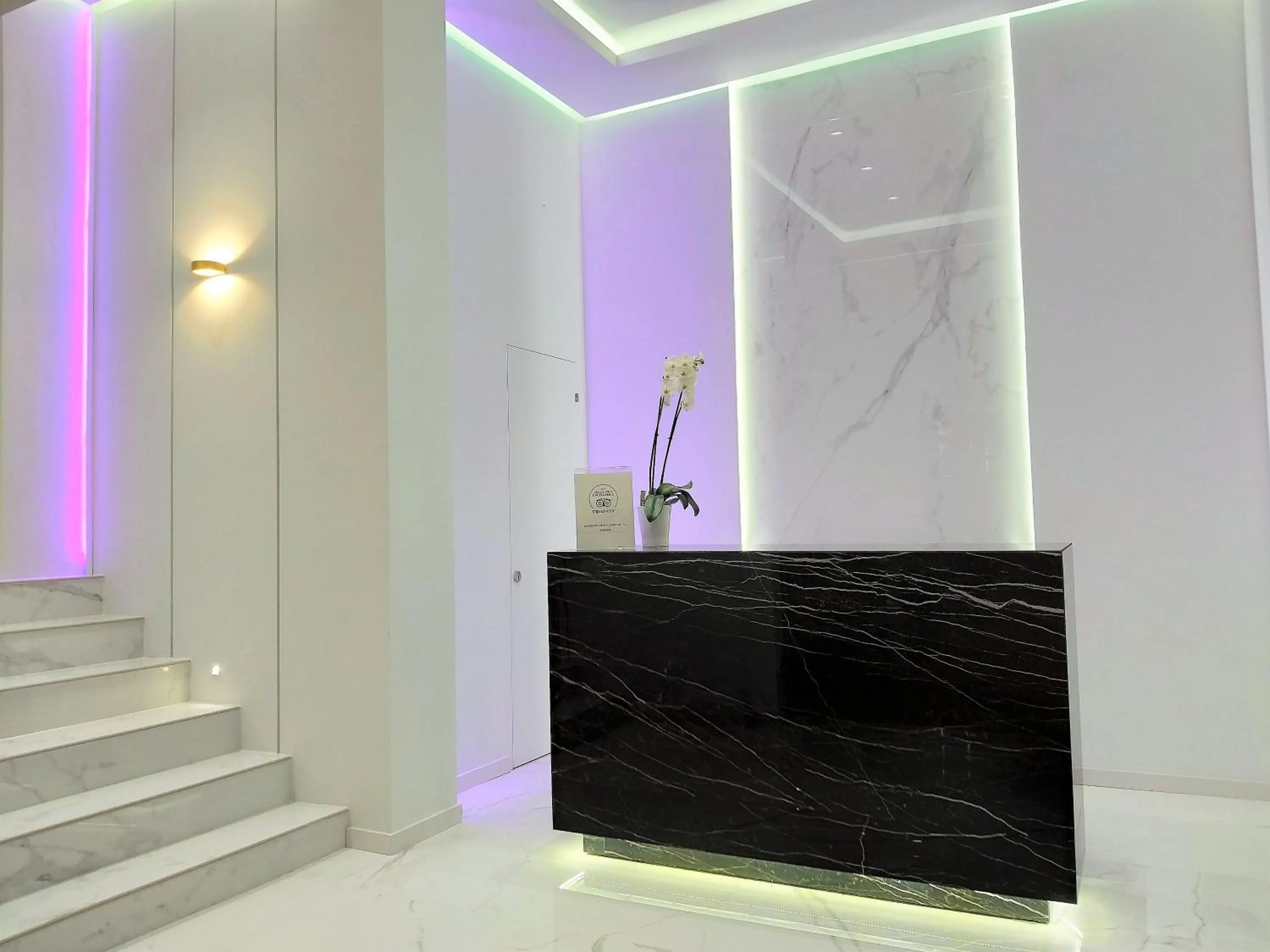 Lobby or reception in Akrogiali Exclusive Hotel (Adults Only)