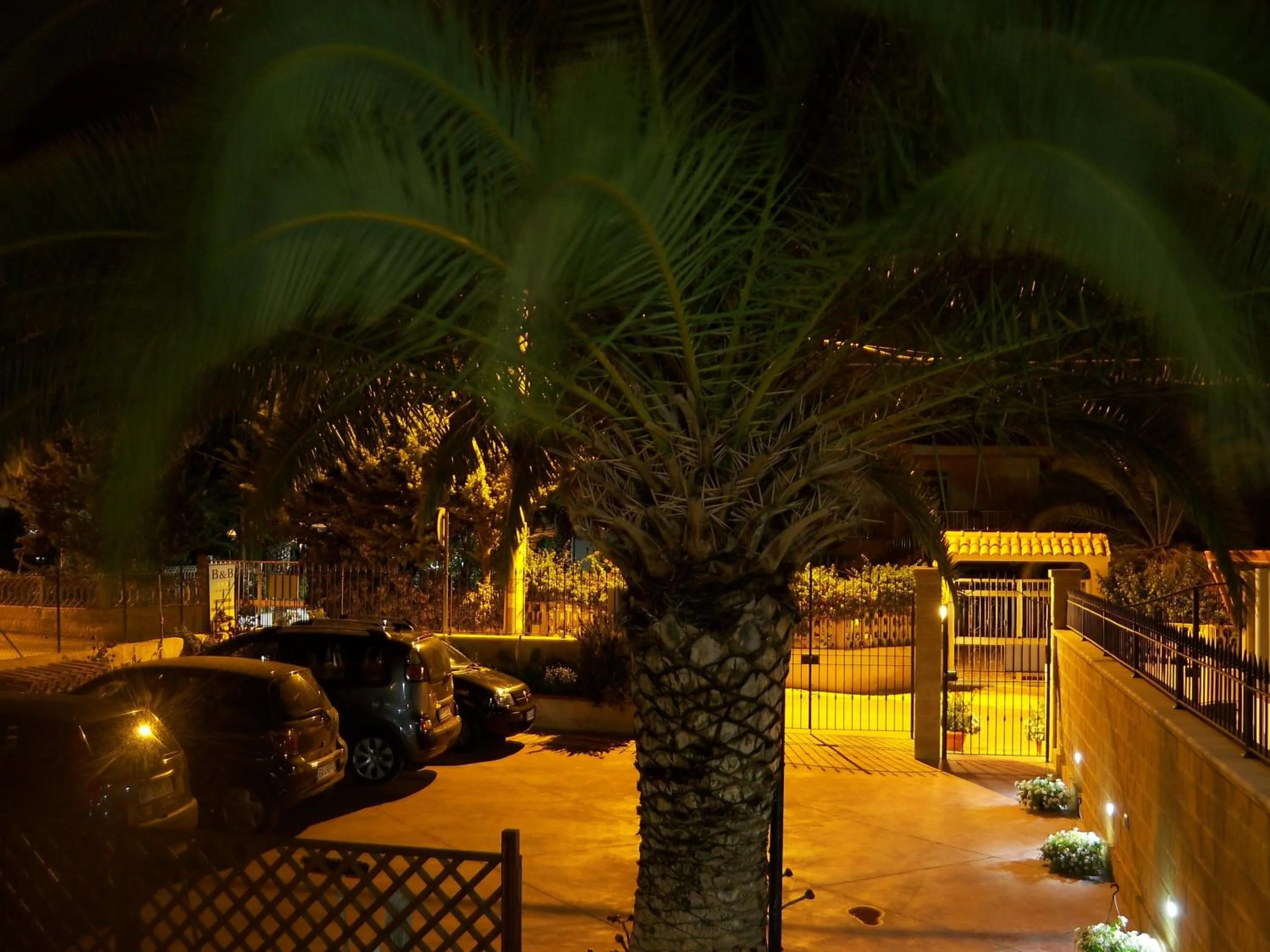 Facade/entrance in B&B Salvatore Lido di Noto
