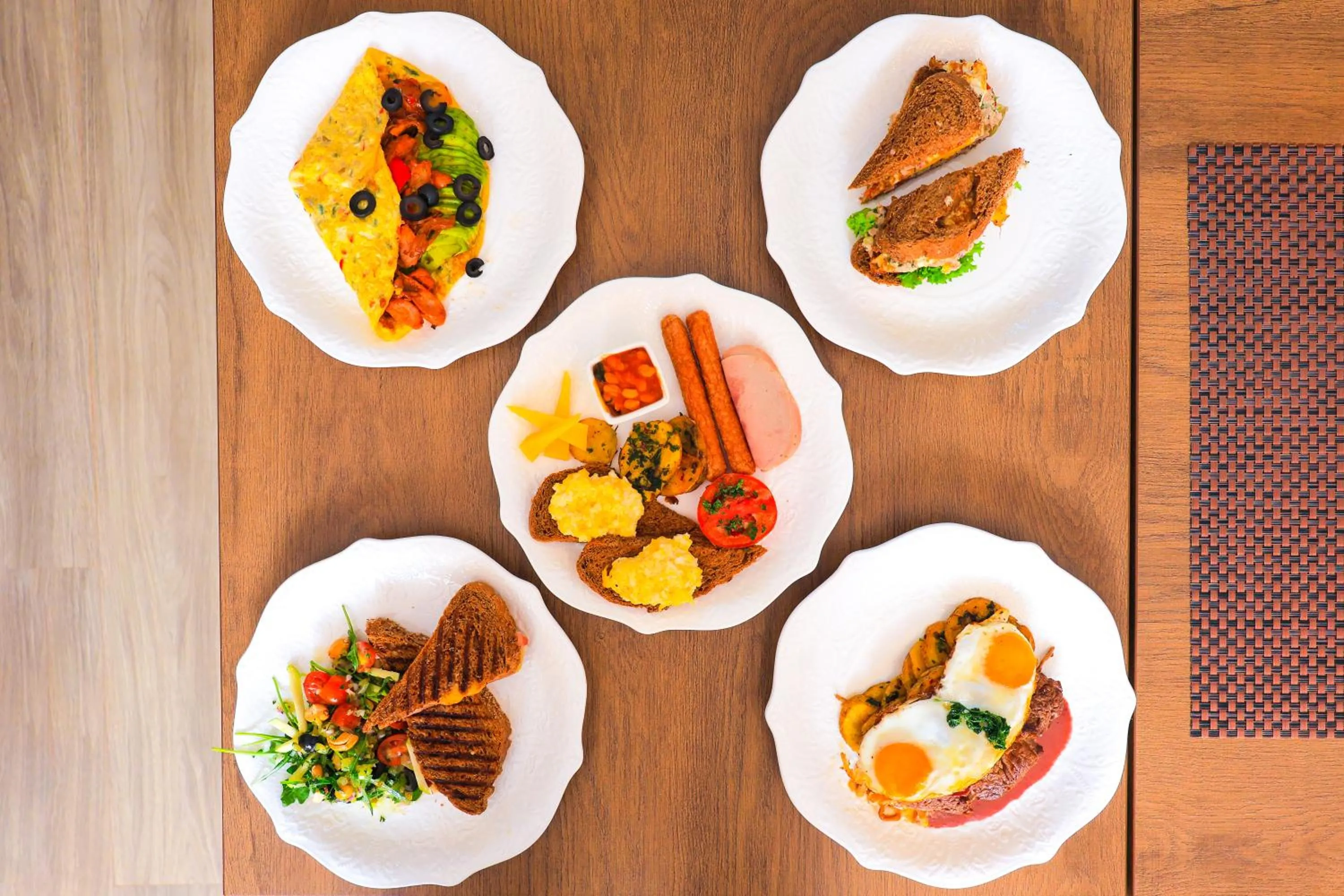 Food in Abrish Hotel and Apartment