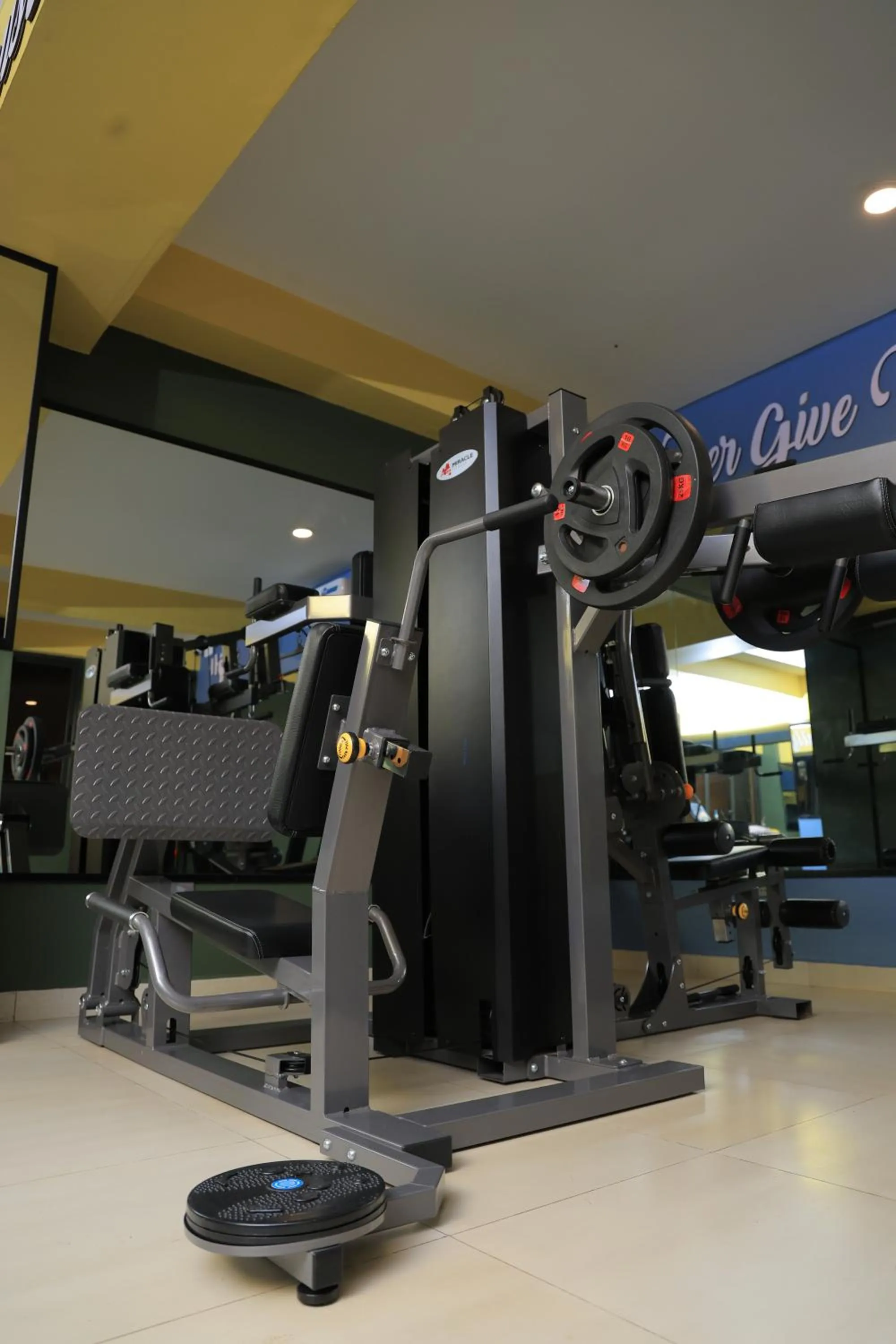 Fitness centre/facilities in Abrish Hotel and Apartment
