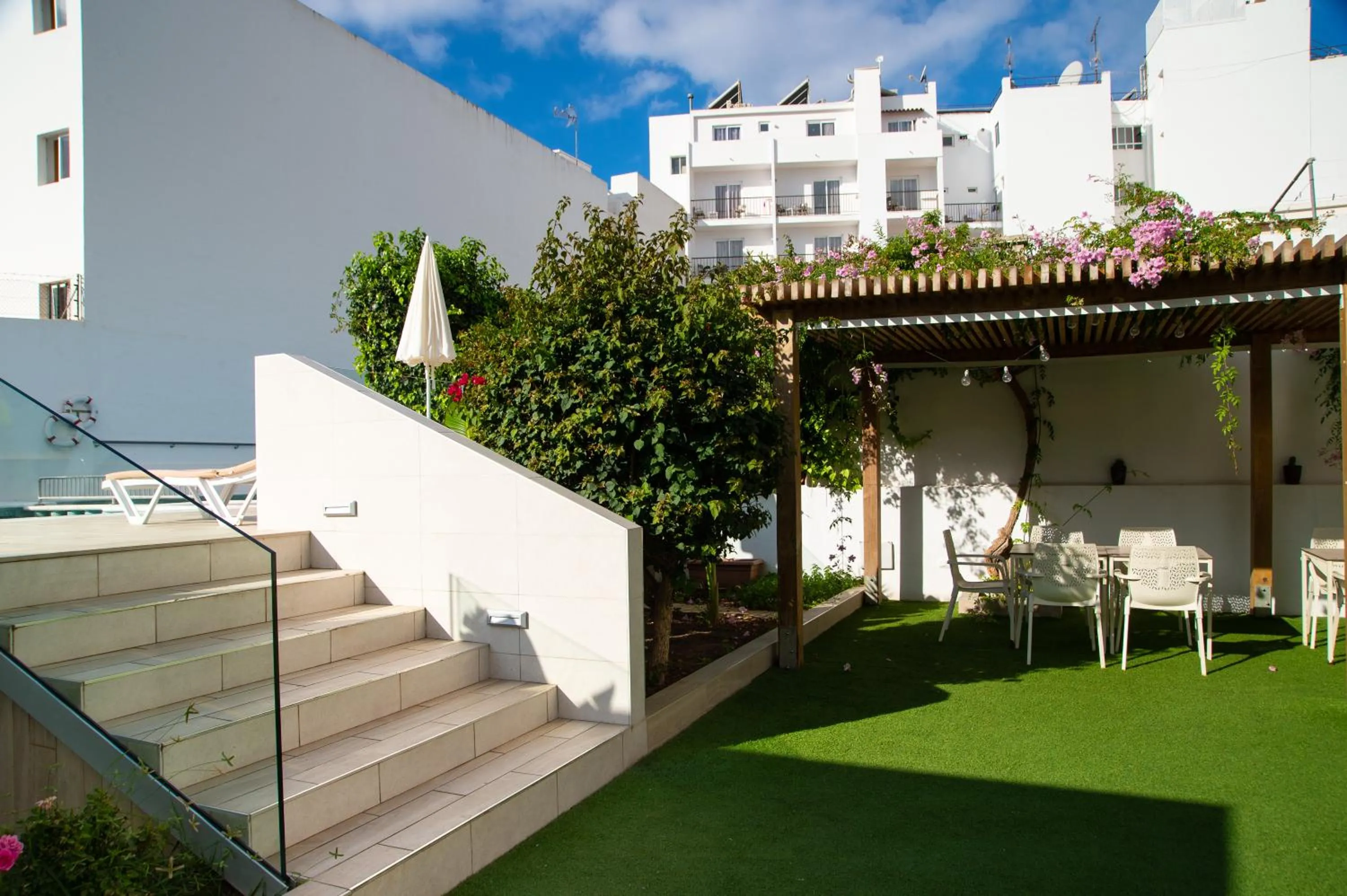 Garden in Hotel Tarba