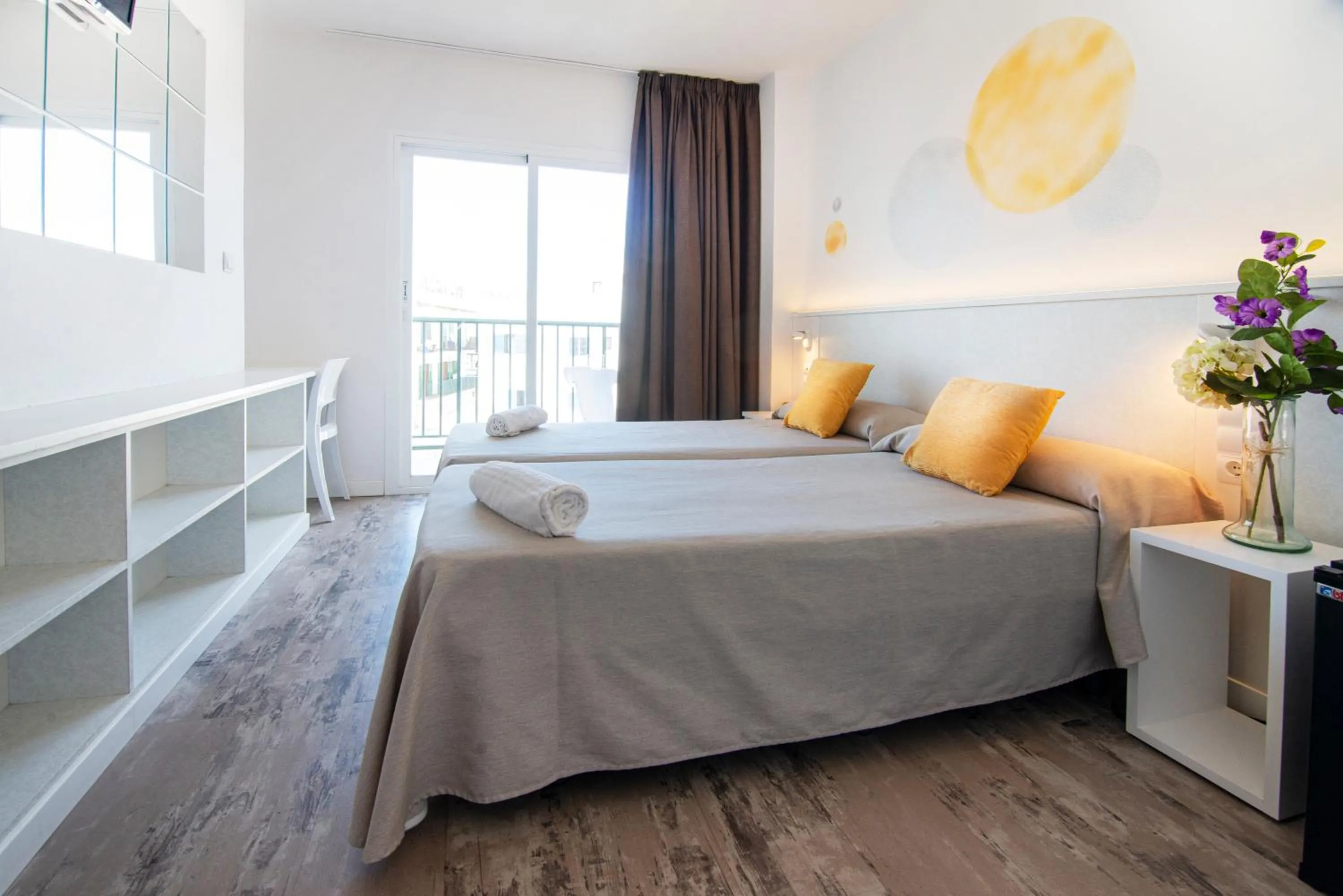 Photo of the whole room, Bed in Hotel Tarba