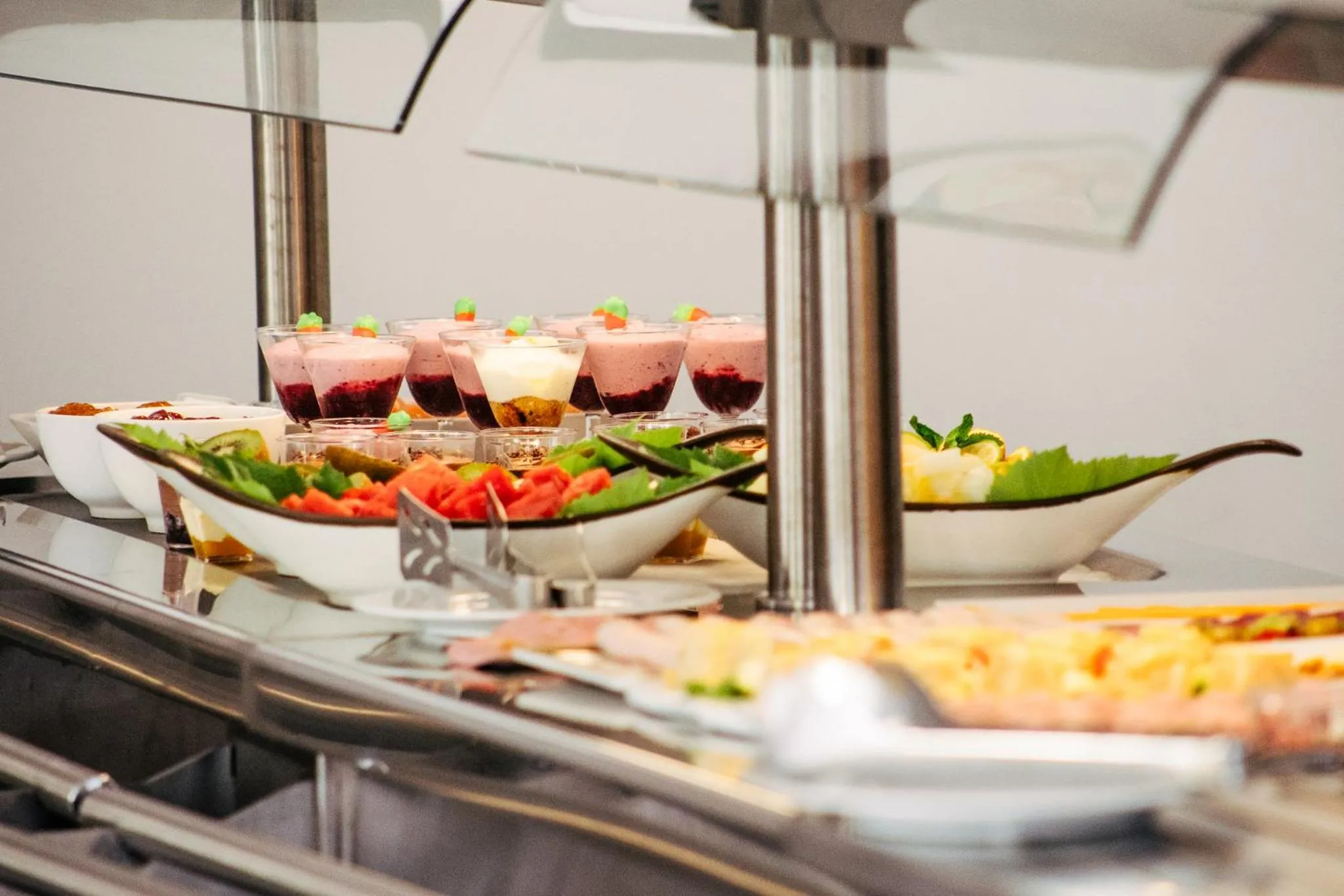 Buffet breakfast in Hotel Tarba