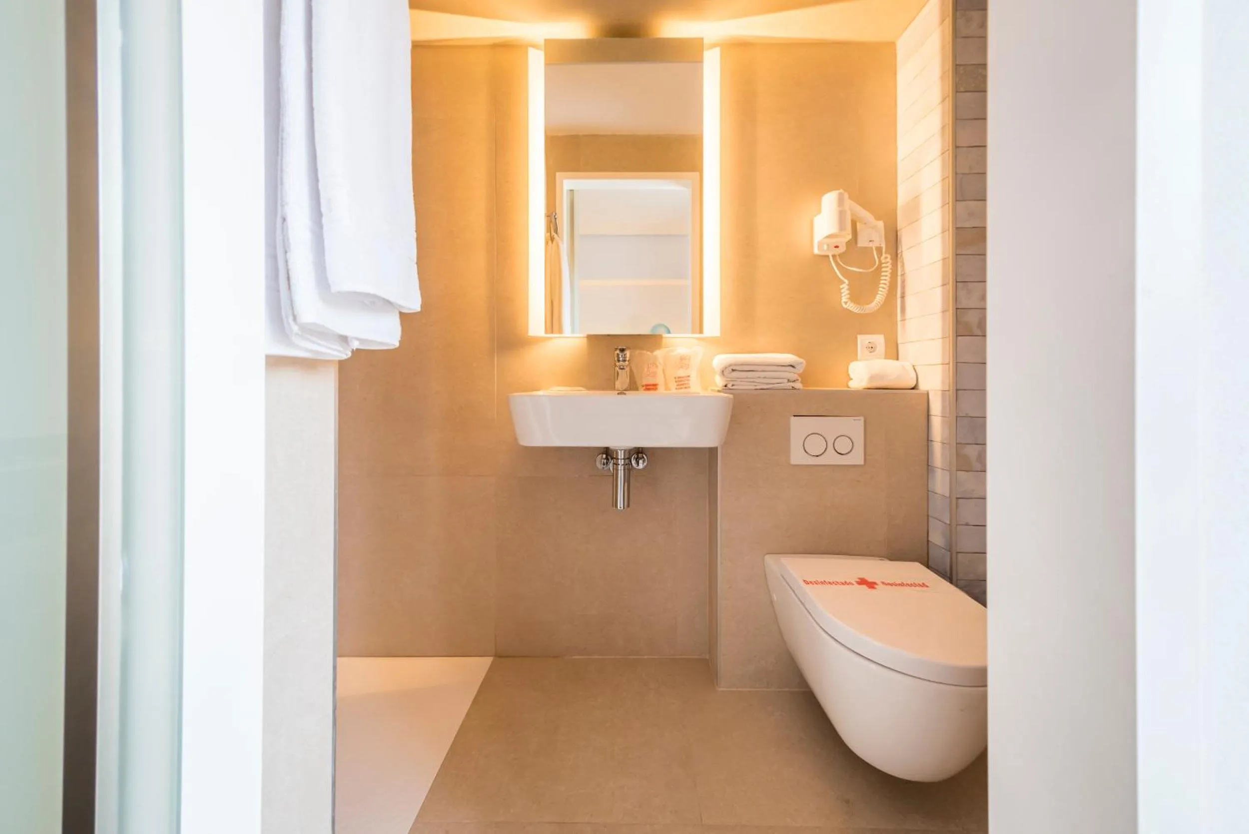Toilet in Hotel Tarba