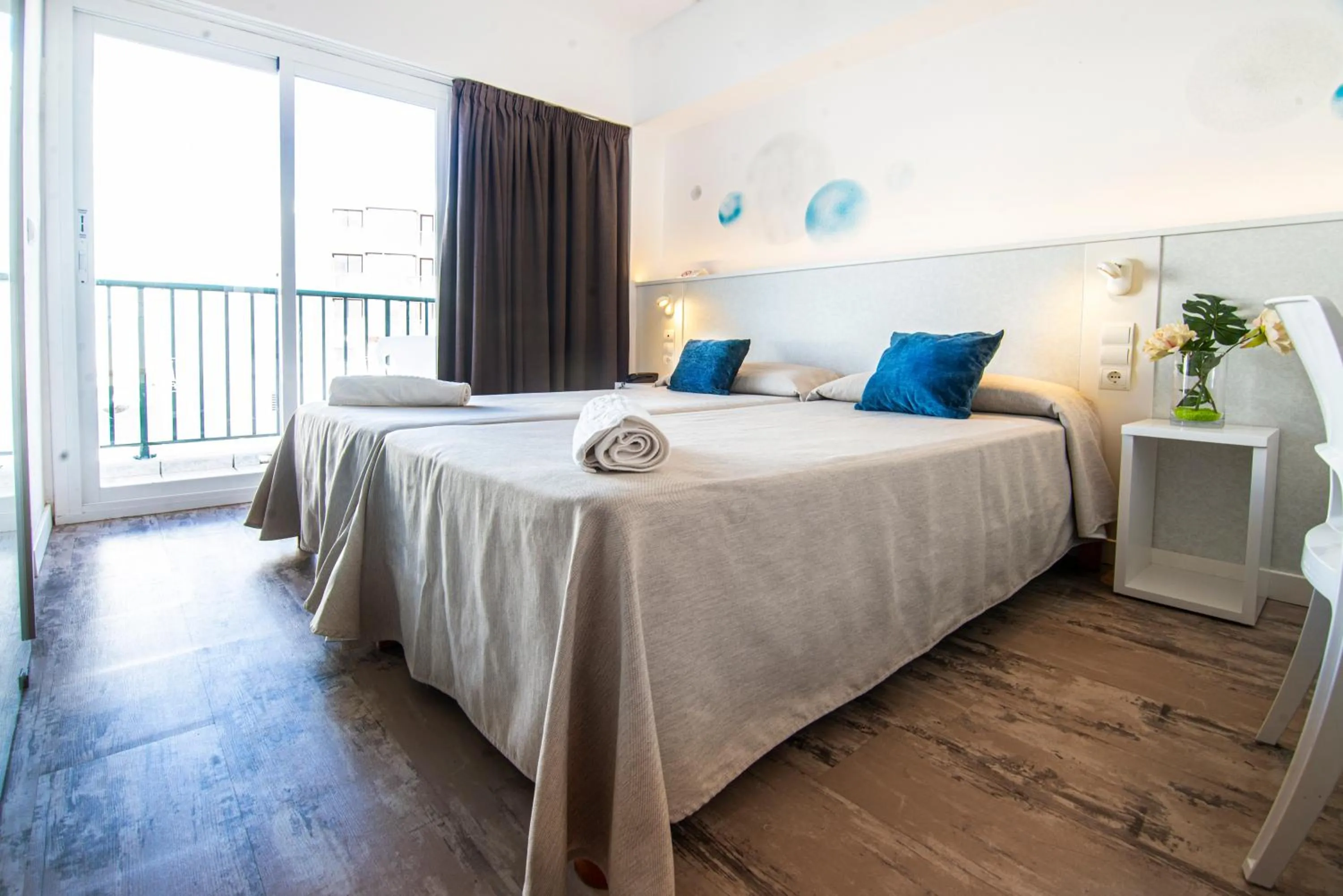 Bedroom, Bed in Hotel Tarba