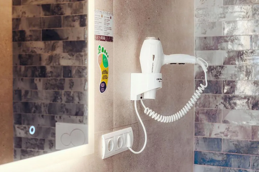Bathroom in Hotel Tarba