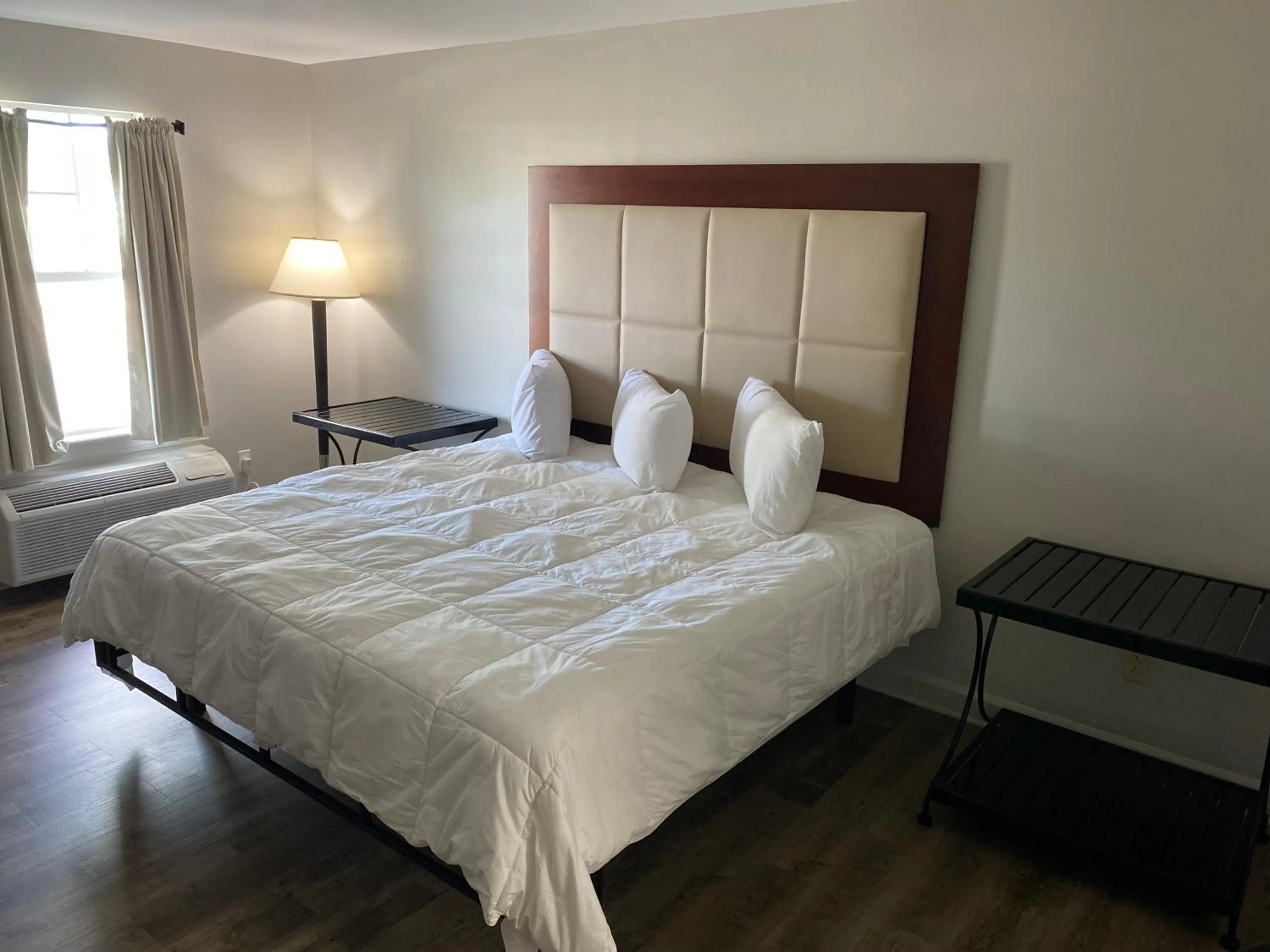 Glennville Inn