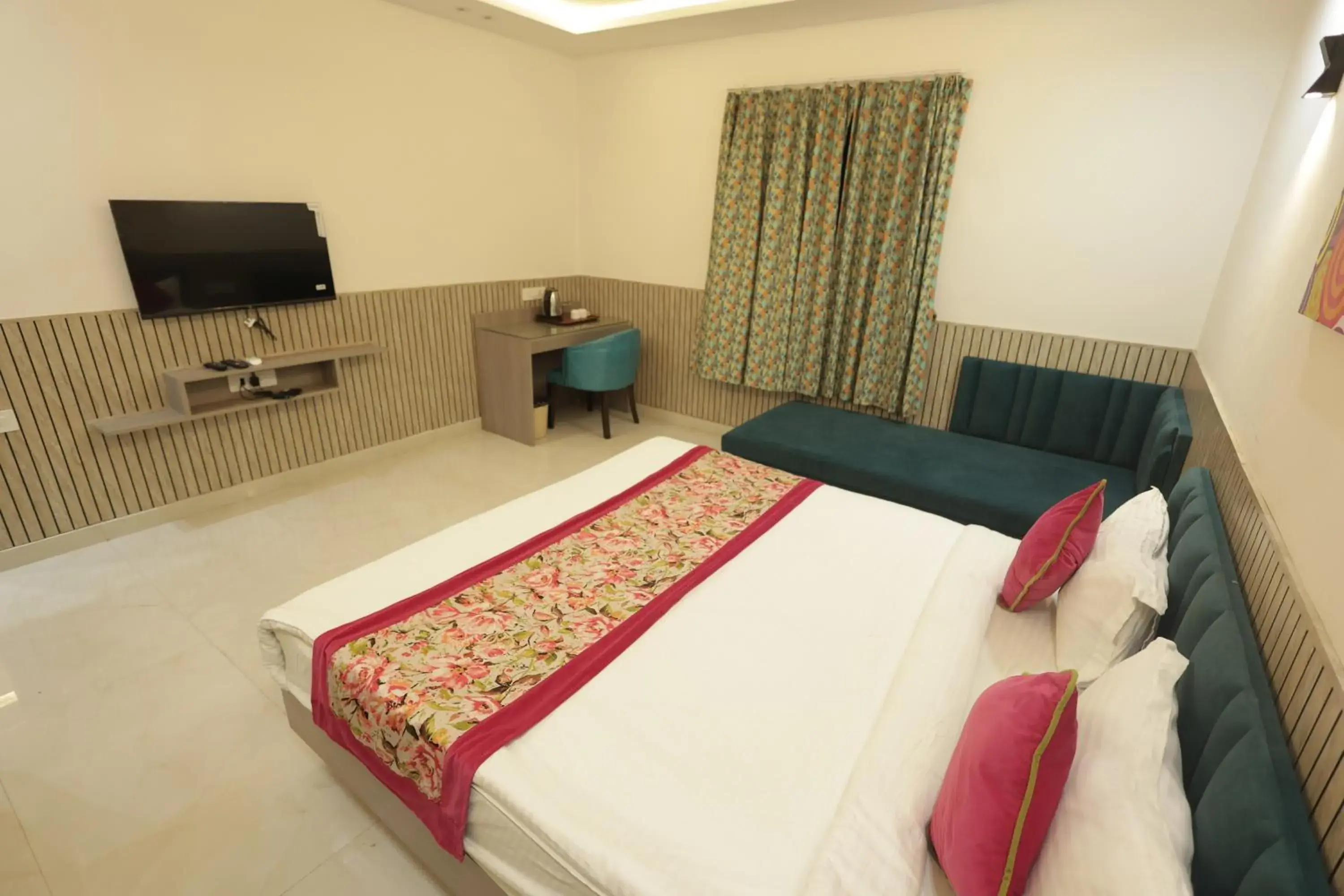 Bedroom, Bed in Hotel Grand Vasaante Bedroom, Bed in Hotel Grand Vasaante