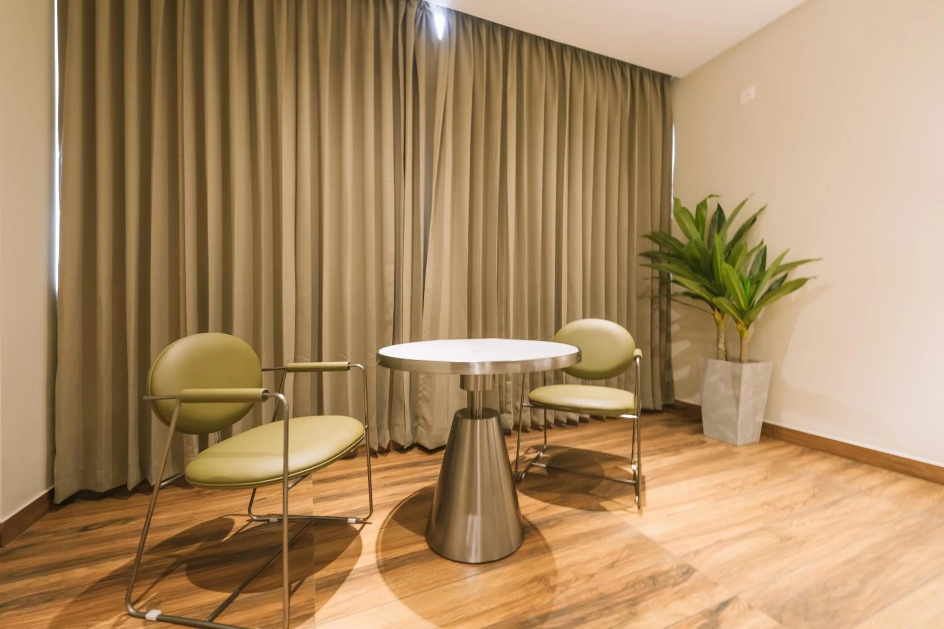 Seating area in EVORA Resort and SPA