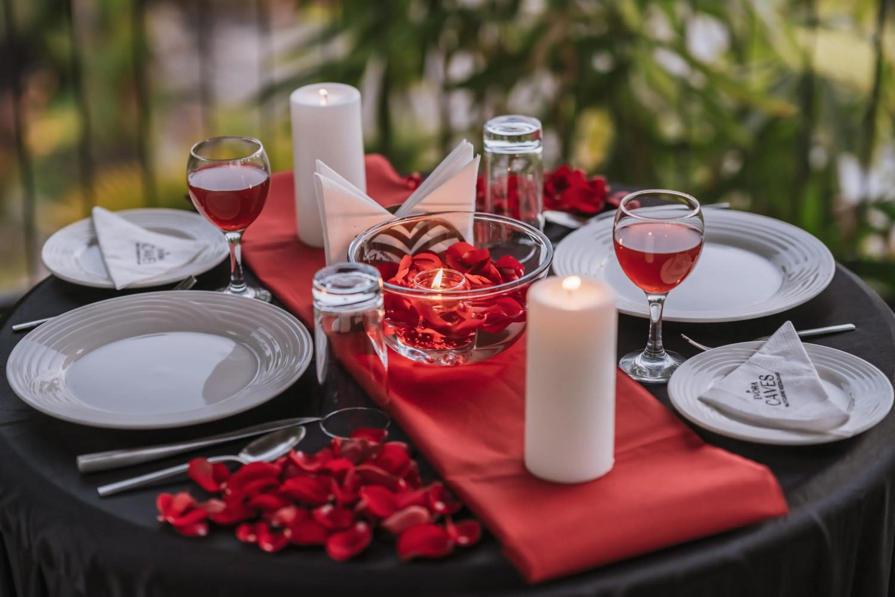 Restaurant/places to eat in EVORA Resort and SPA