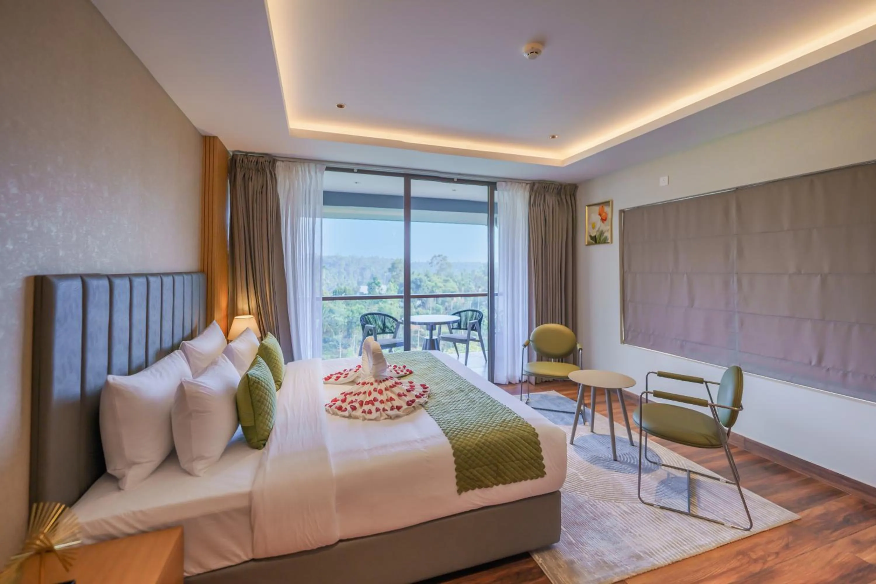 View (from property/room), Bed in EVORA Resort and SPA