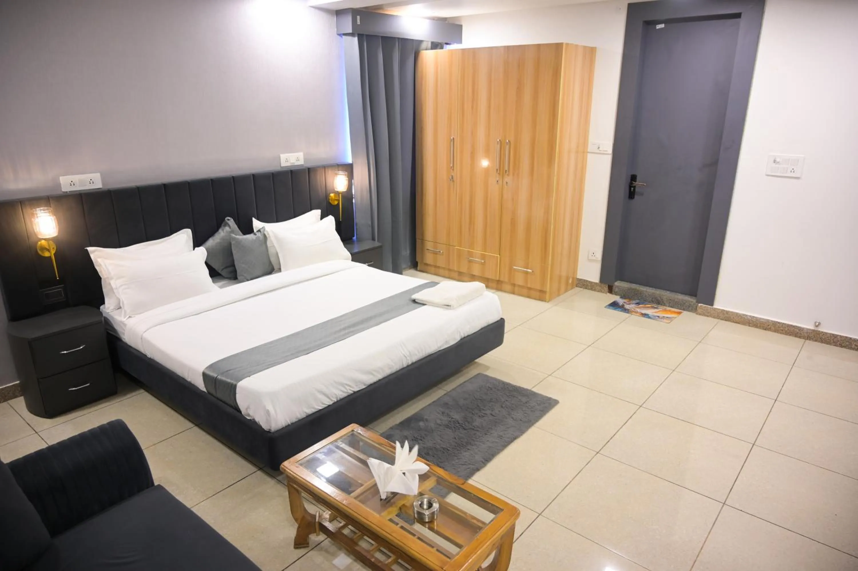 Bedroom, Bed in Raj Residency Gurgaon