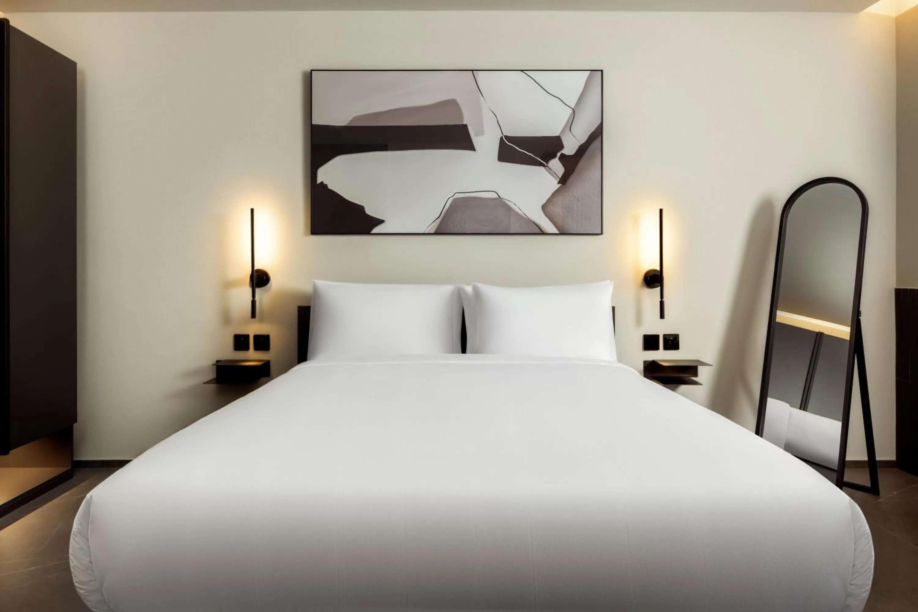 Deluxe Double or Twin Room in Thirty Three Boutique -Adults Only By K Hotels