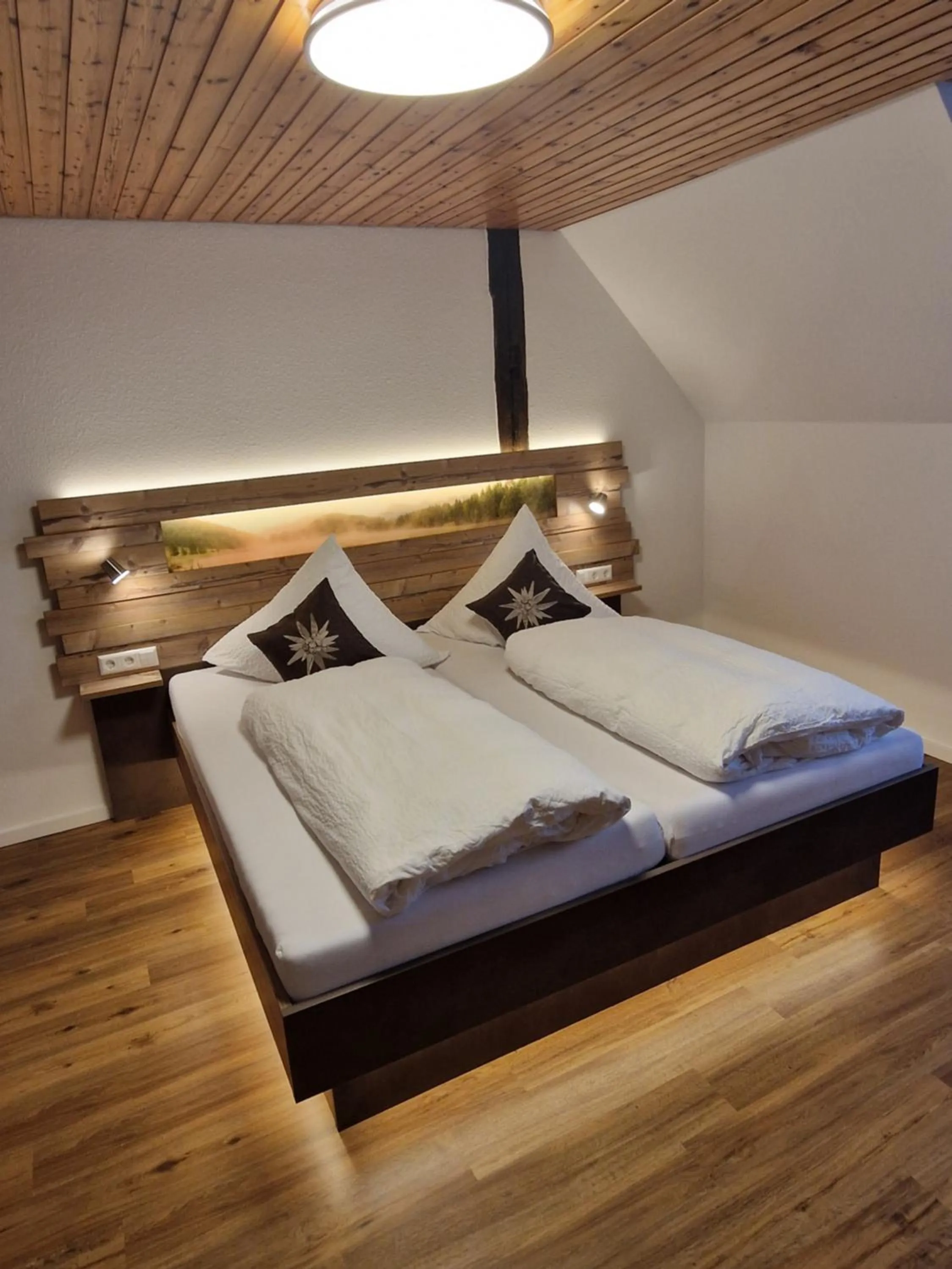 Bed in Gasthof Hosbein