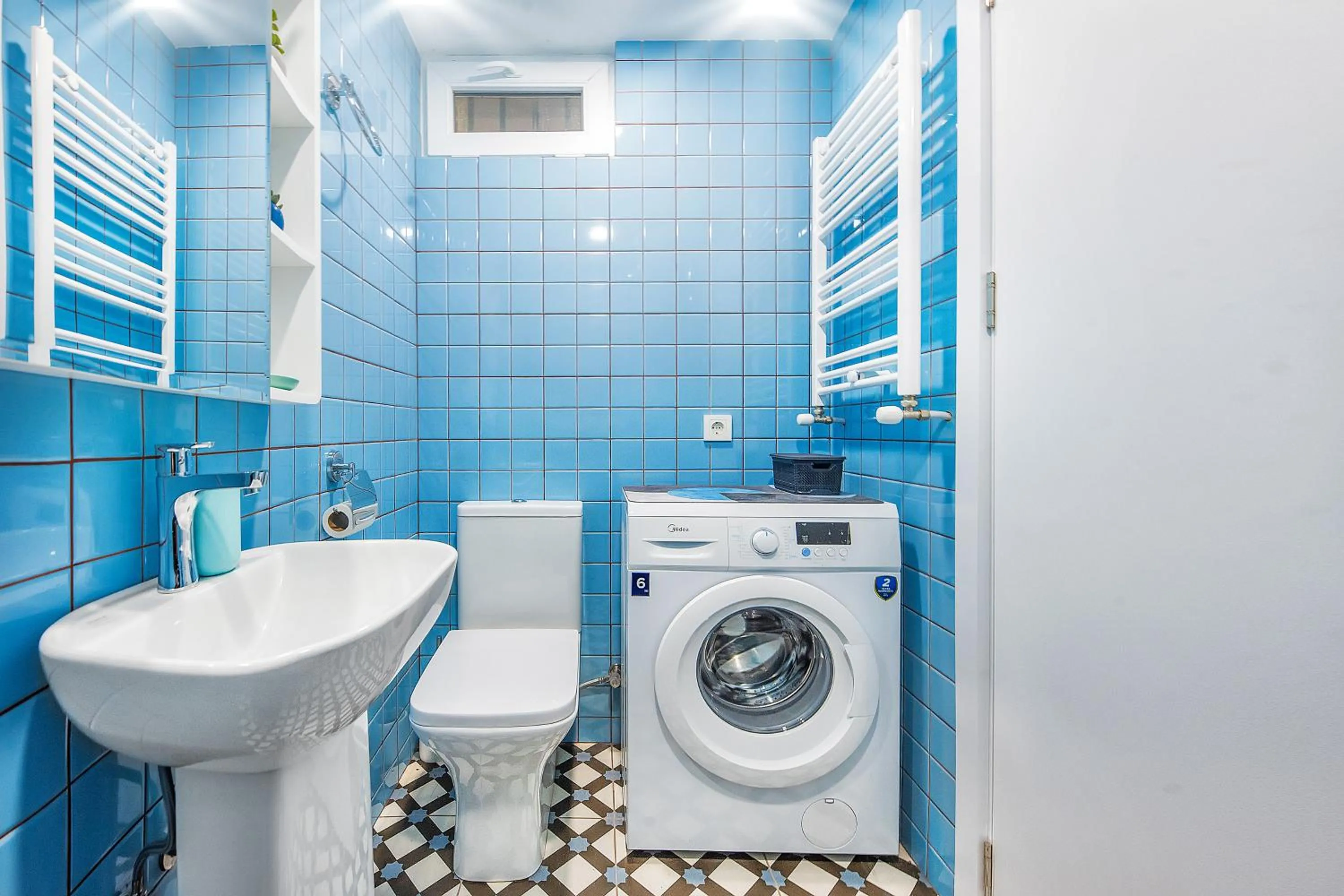 HB apartments Irakli Abashidze