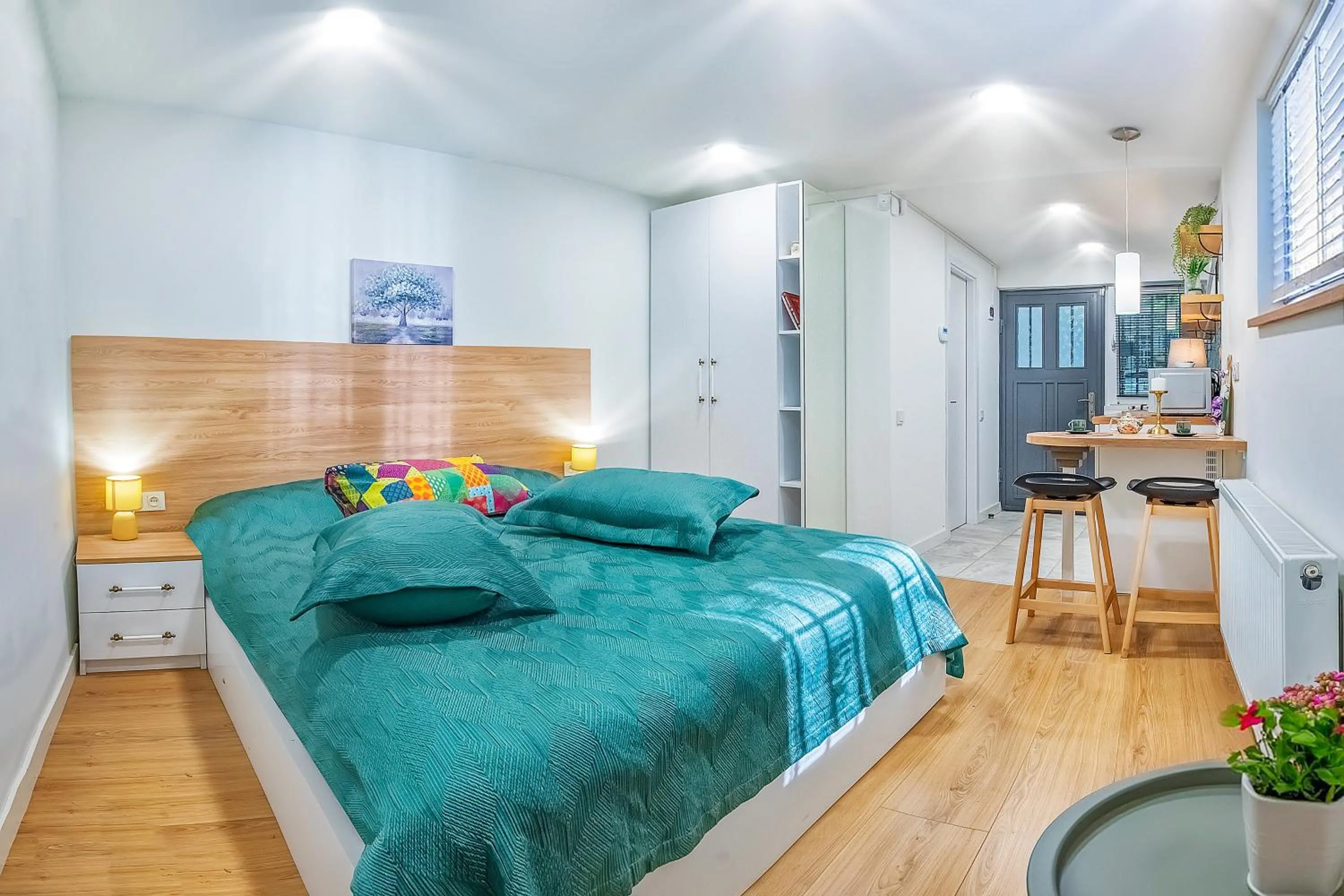 HB apartments Irakli Abashidze